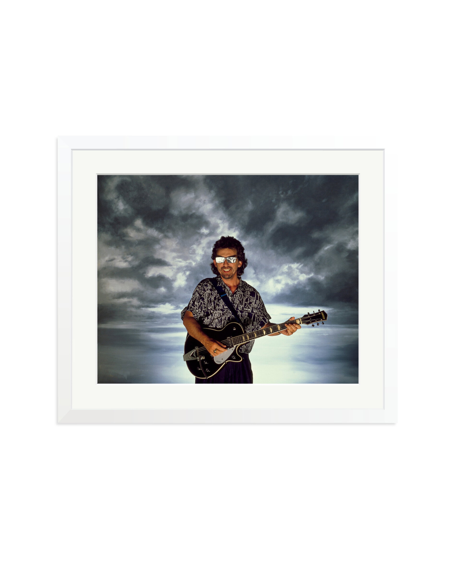 George Harrison in London White / Large