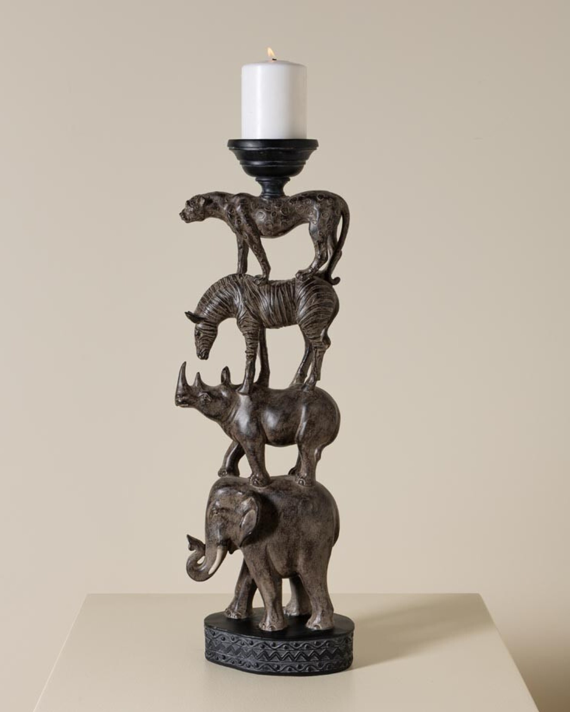 Totem lysestage