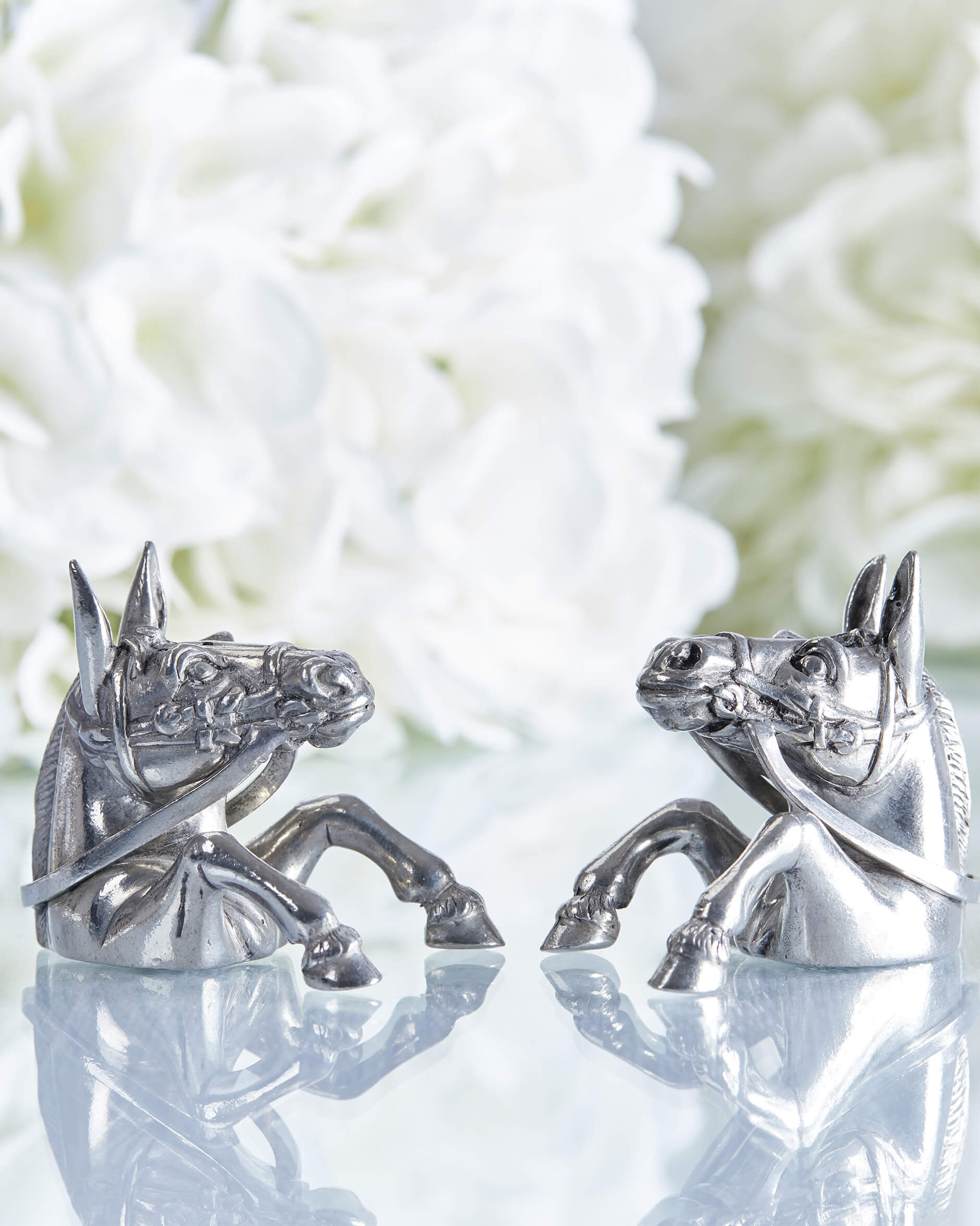 Hästar salt- och pepparkar tenn