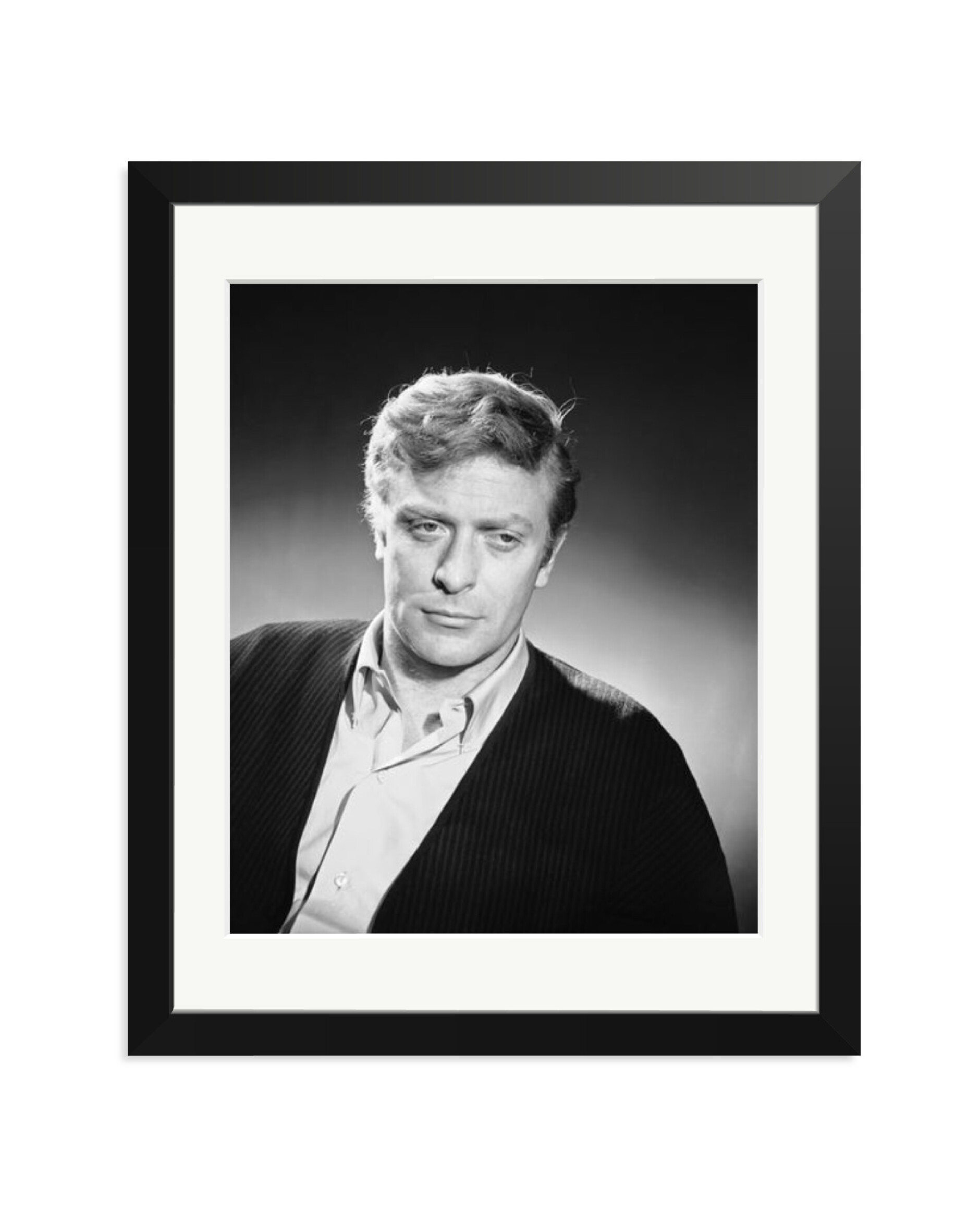 Michael Caine, 1964 Black / Medium