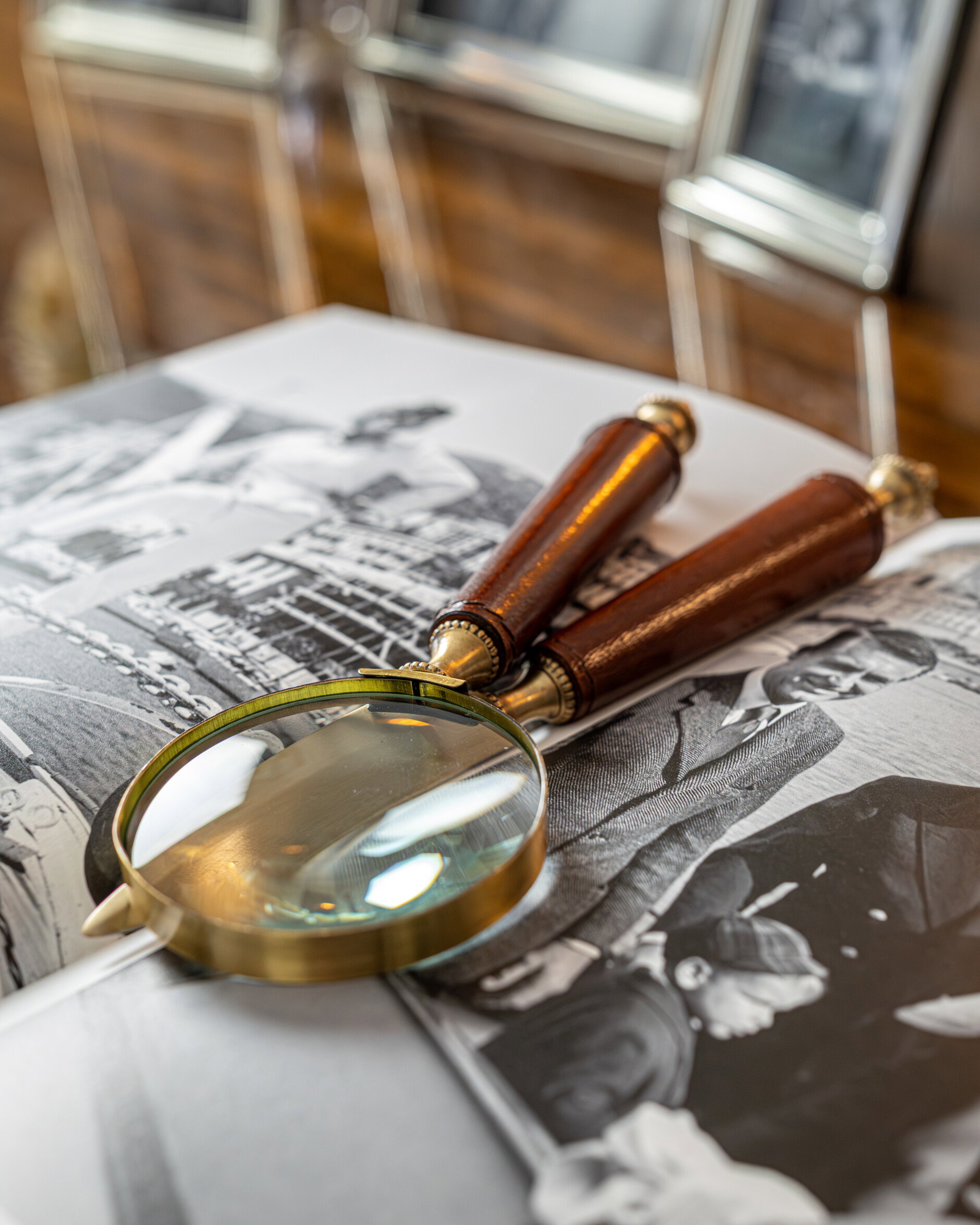 Kensington Magnifying Glass/Letter Opener Set
