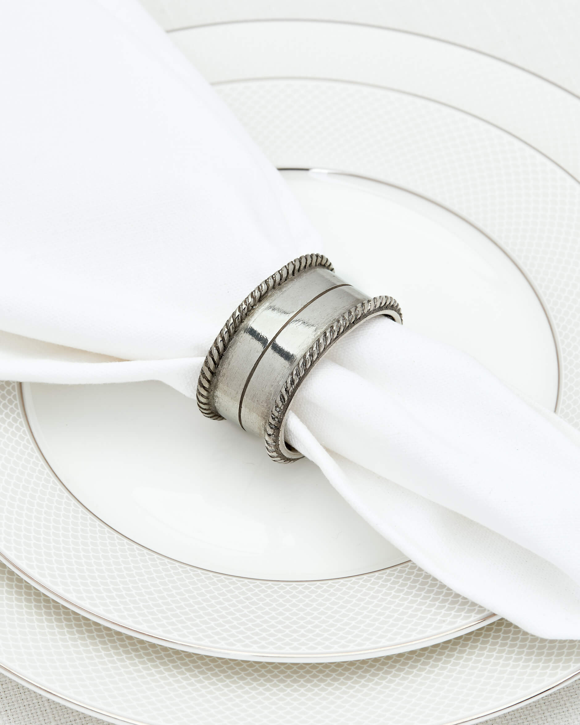 Henry servettring tenn