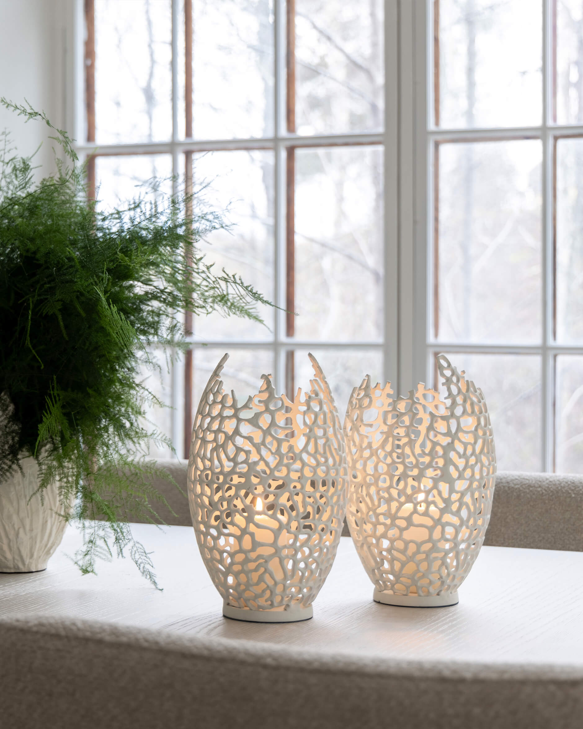 Bari Candle Holder Ivory OUTLET