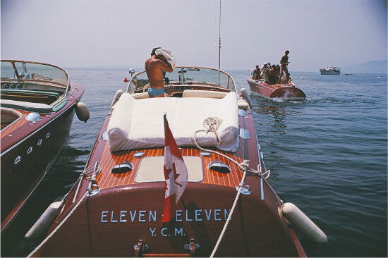 Motorboats in Antibes