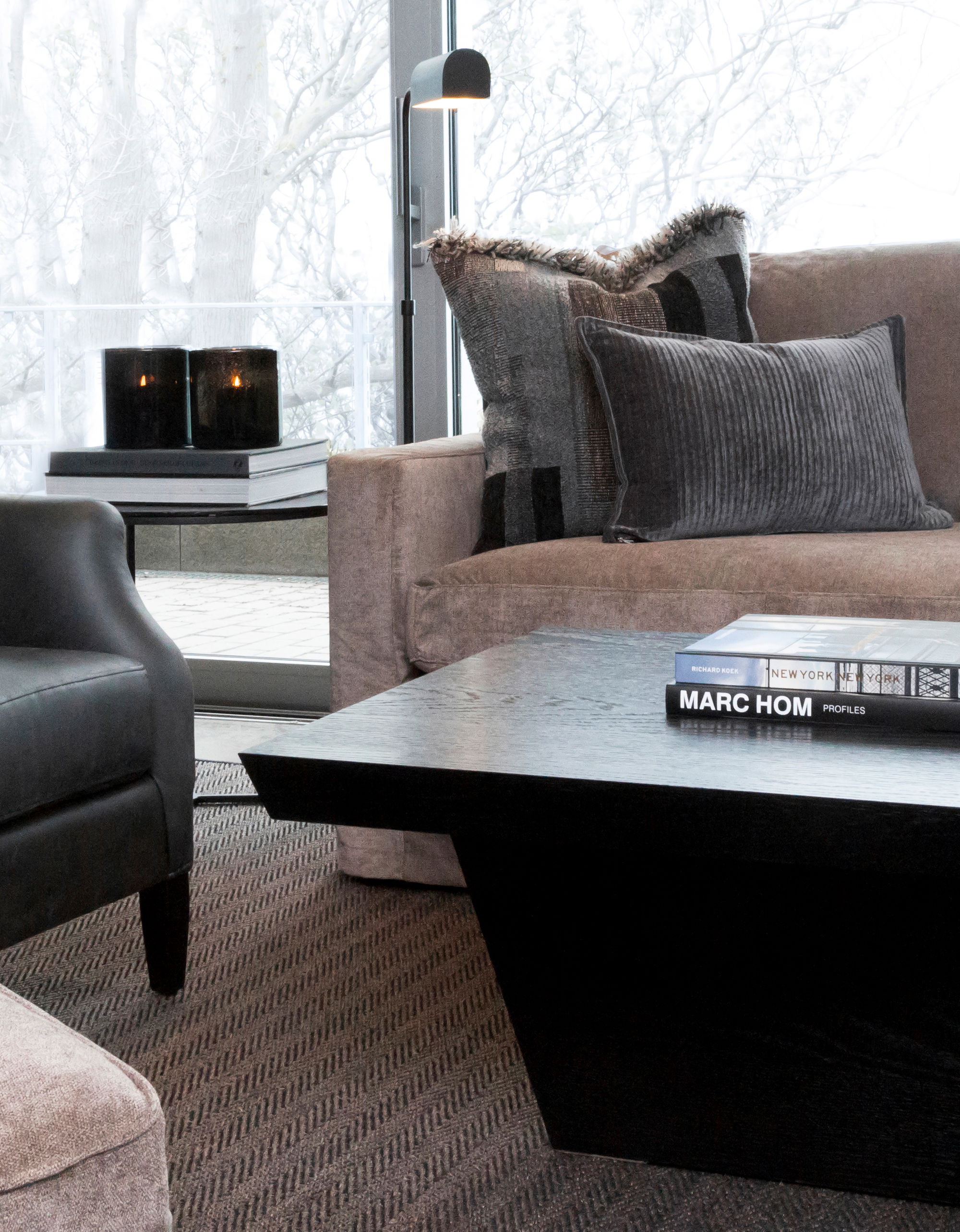 Trent soffbord svart 75x140cm