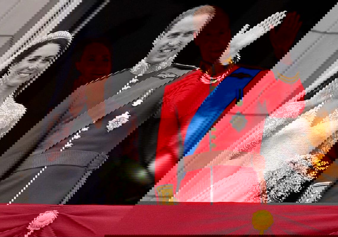 Kungliga bröllopstiaror: officiella namn och otroliga historier