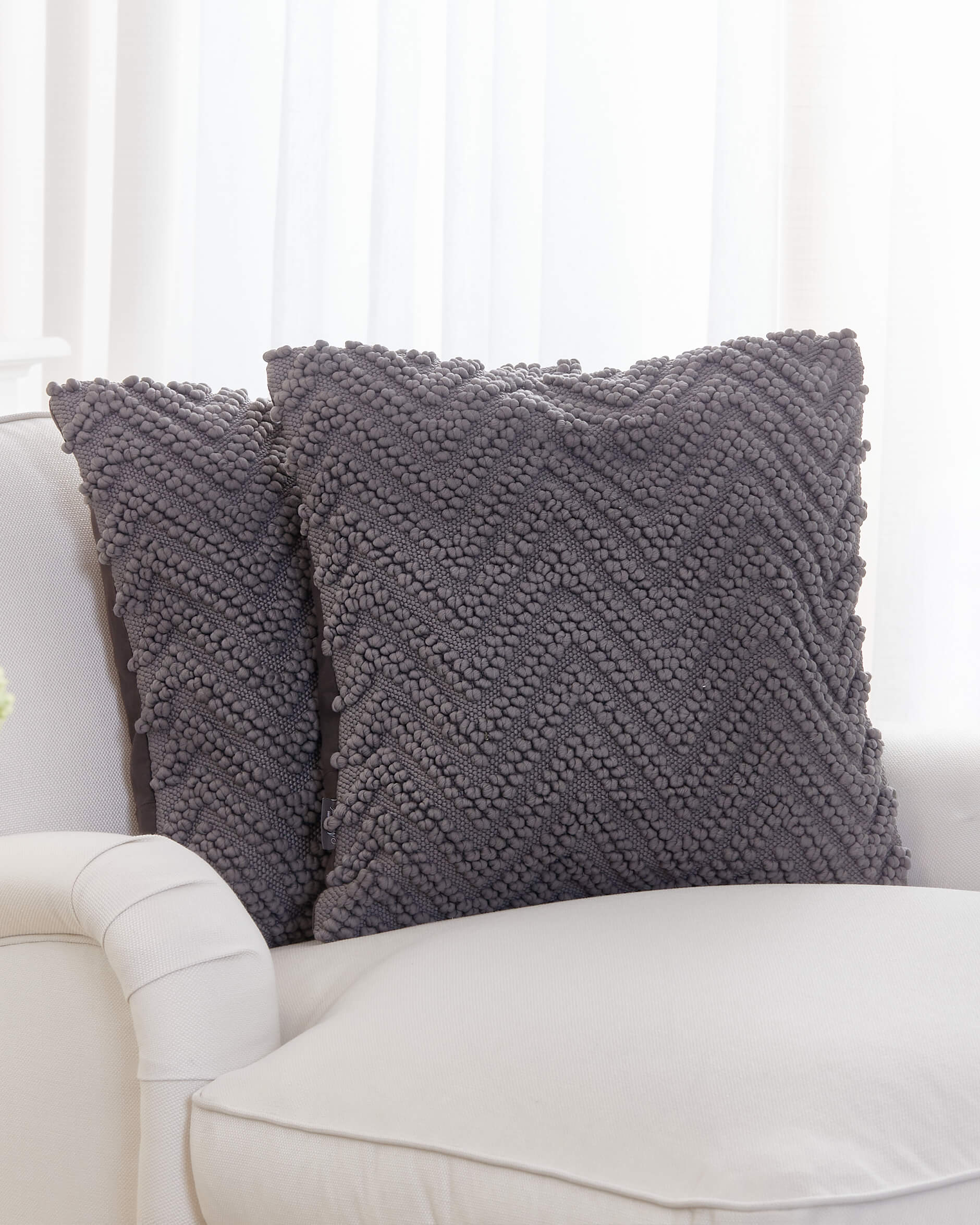 Marisa-tyynyliina harmaa