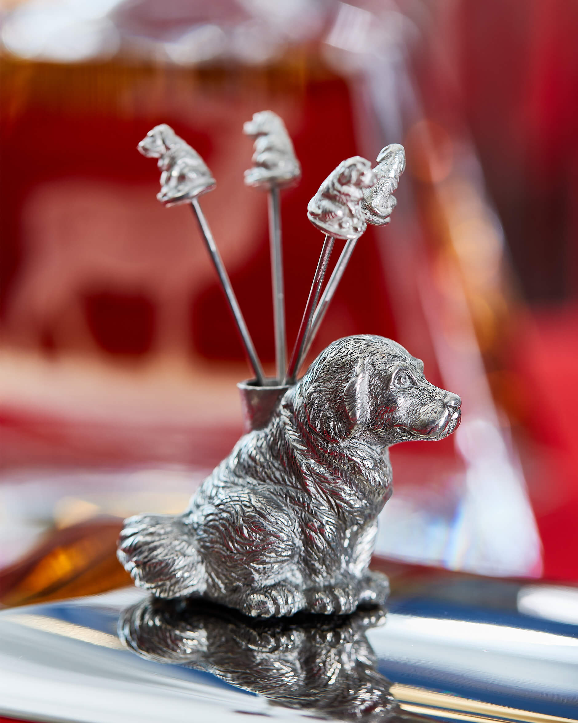 Golden cocktailpinnar