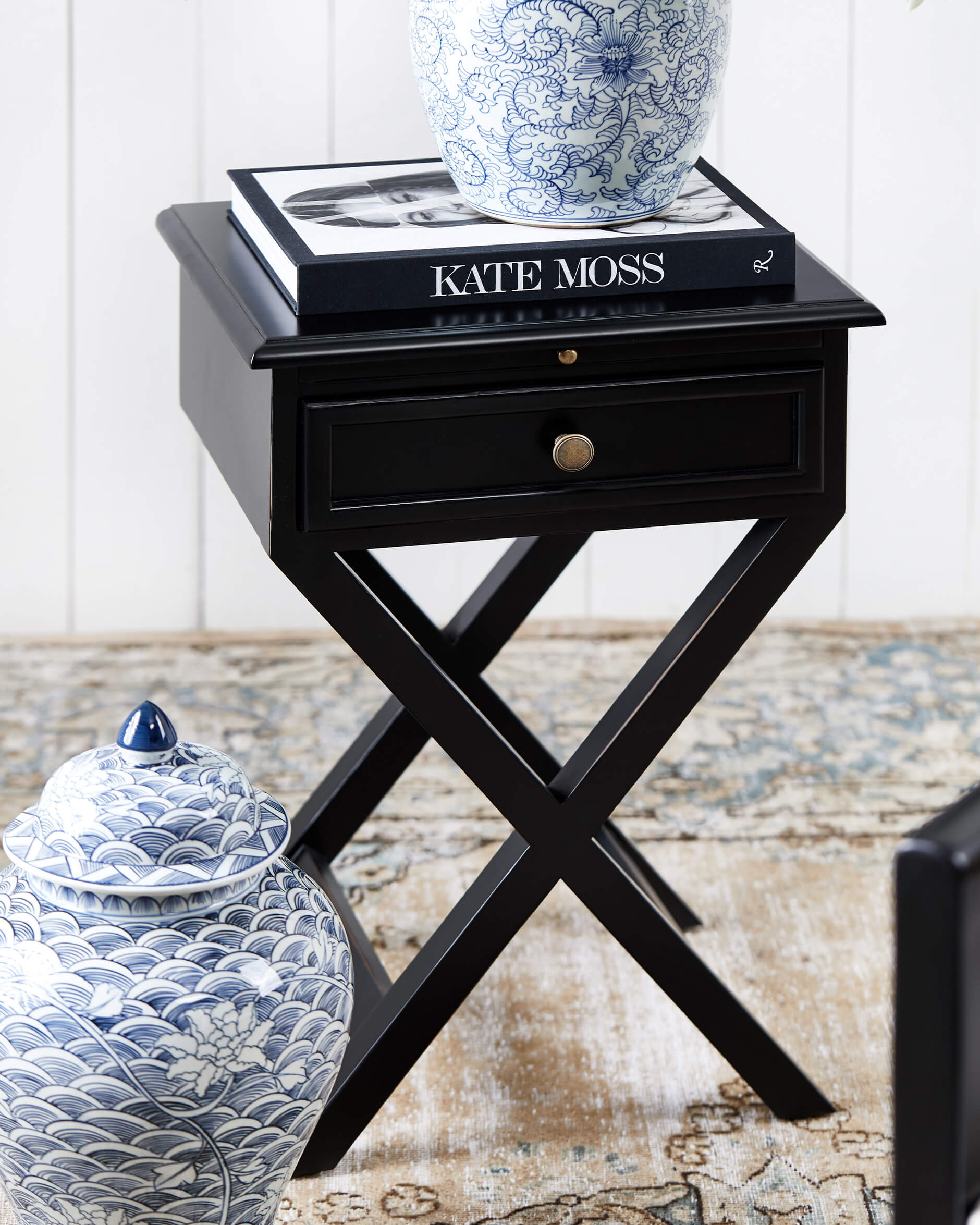 Bretagne bijzettafel modern black