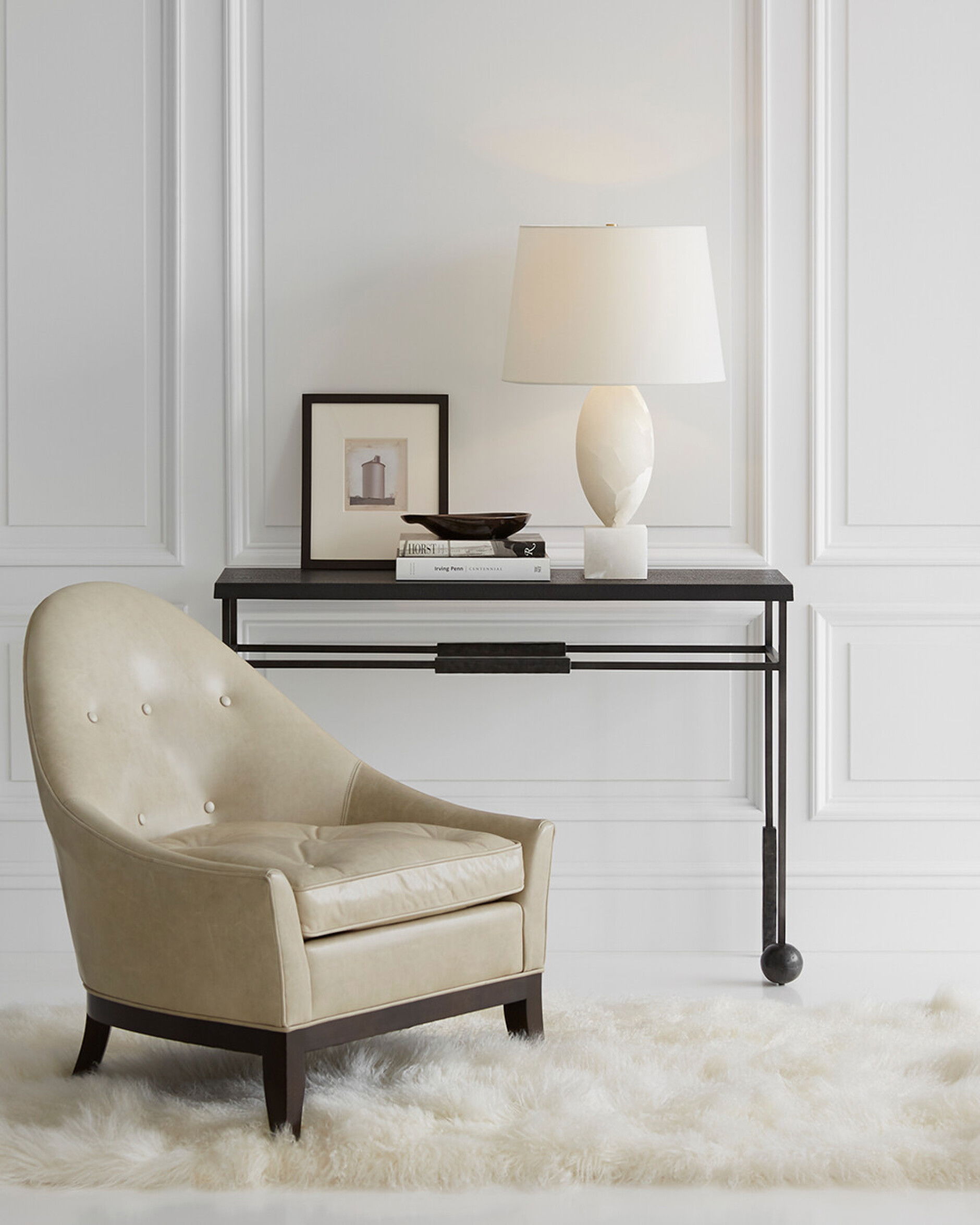 Versa bordslampa alabaster