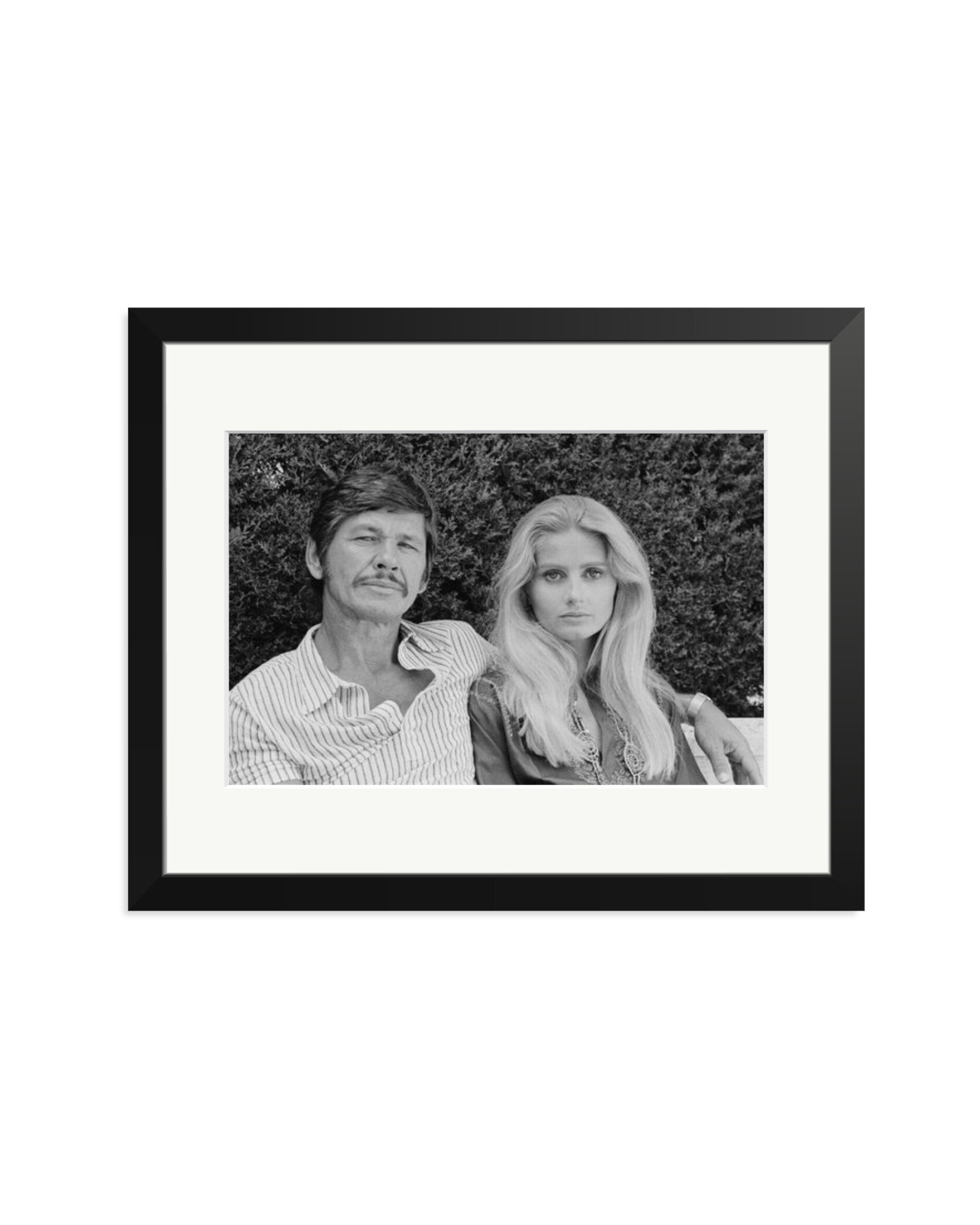 Charles Bronson and Jill Ireland Black / Medium