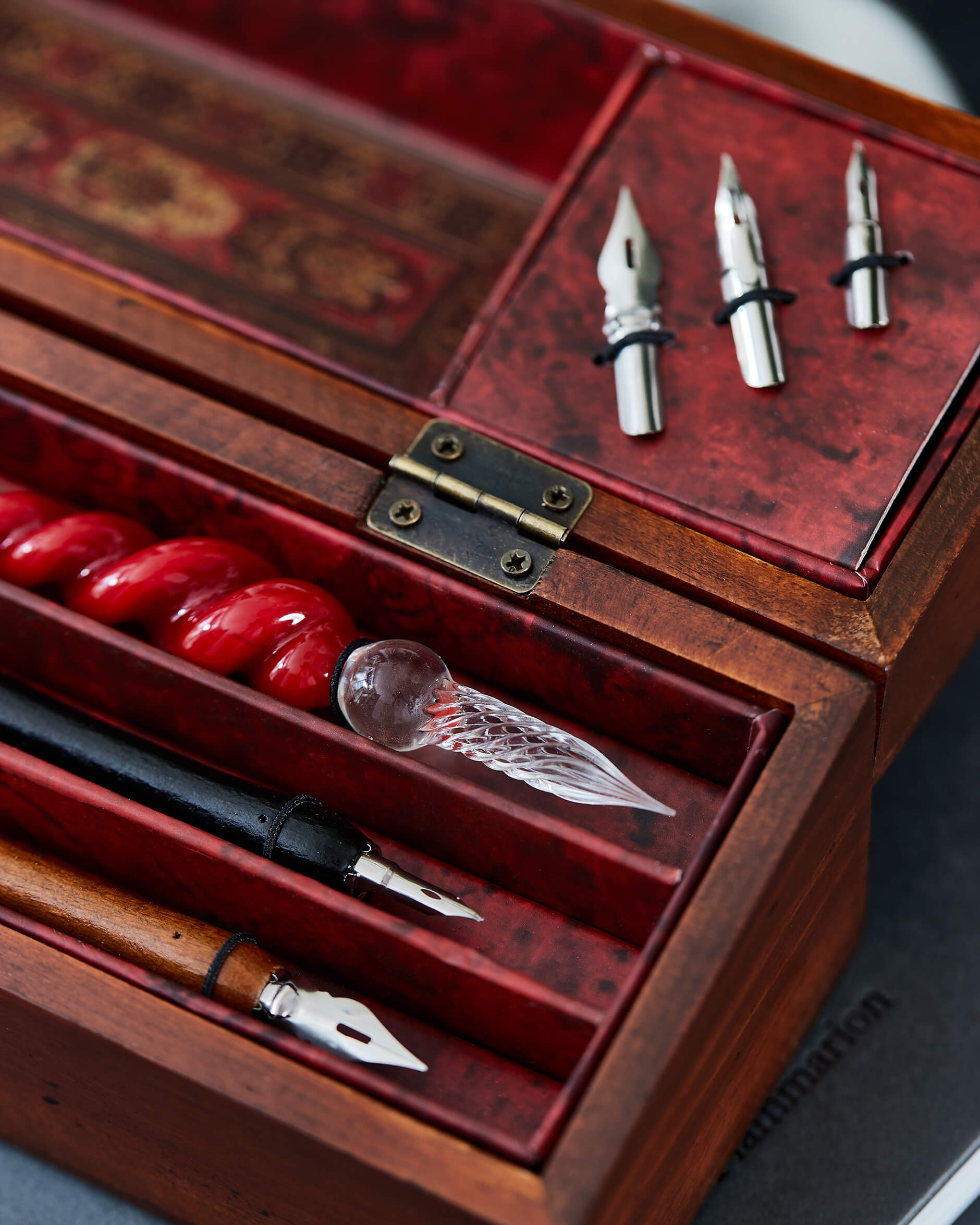 Windsor Prose kalligrafiset