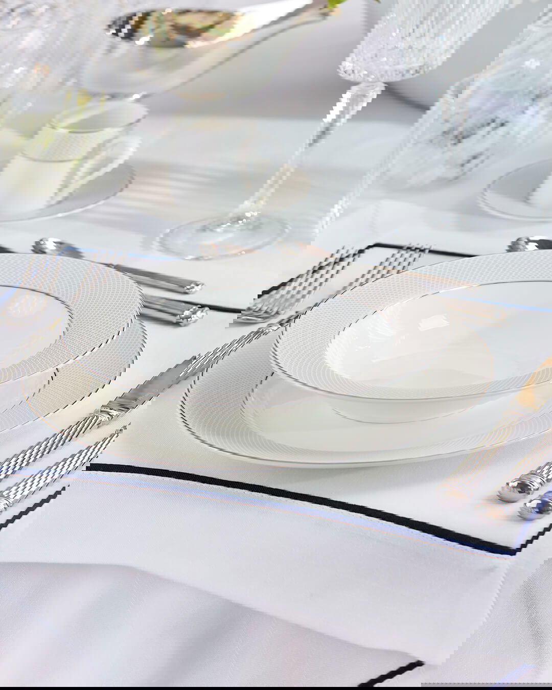 Frühlings-tischdekoration