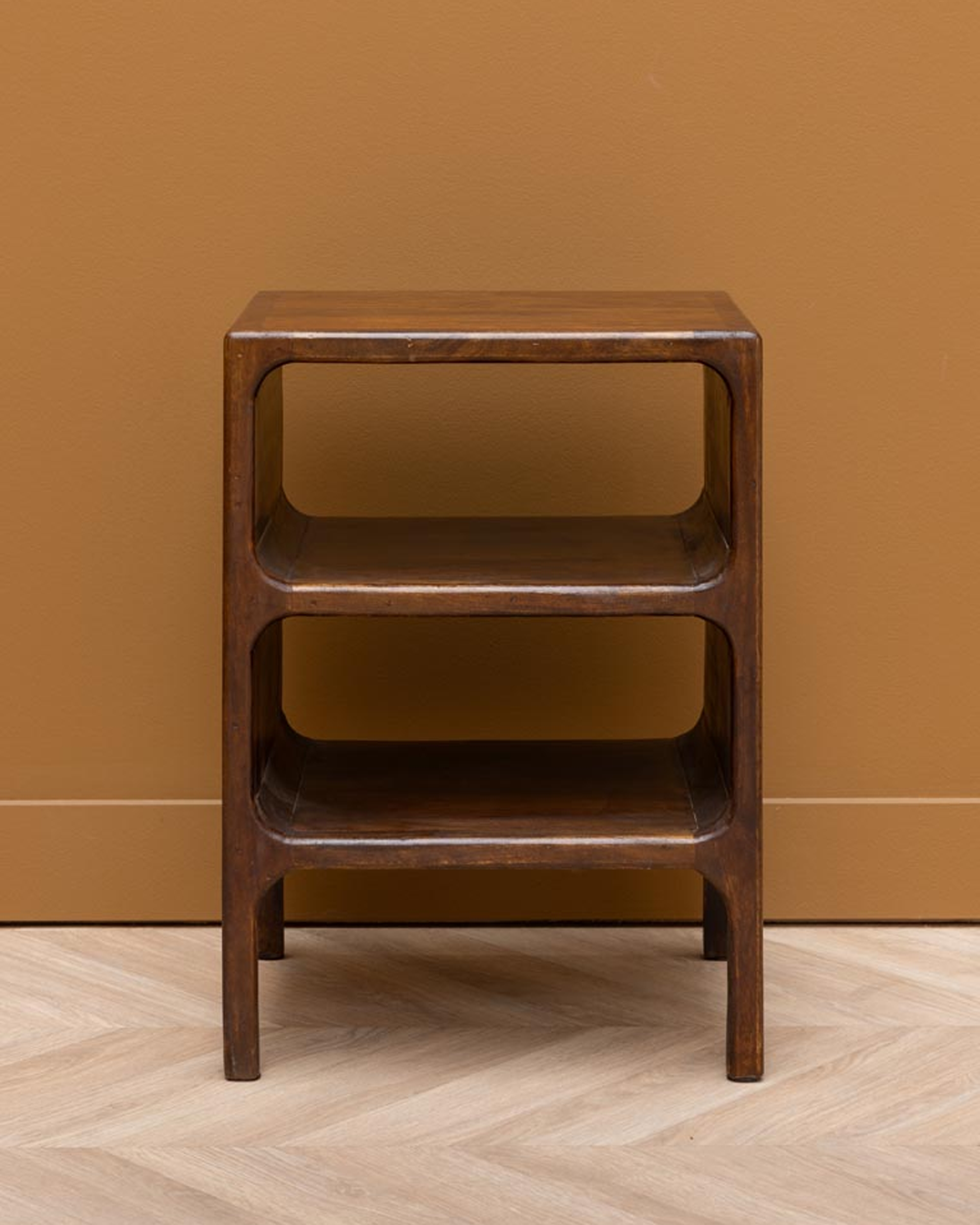 Kwarto side table