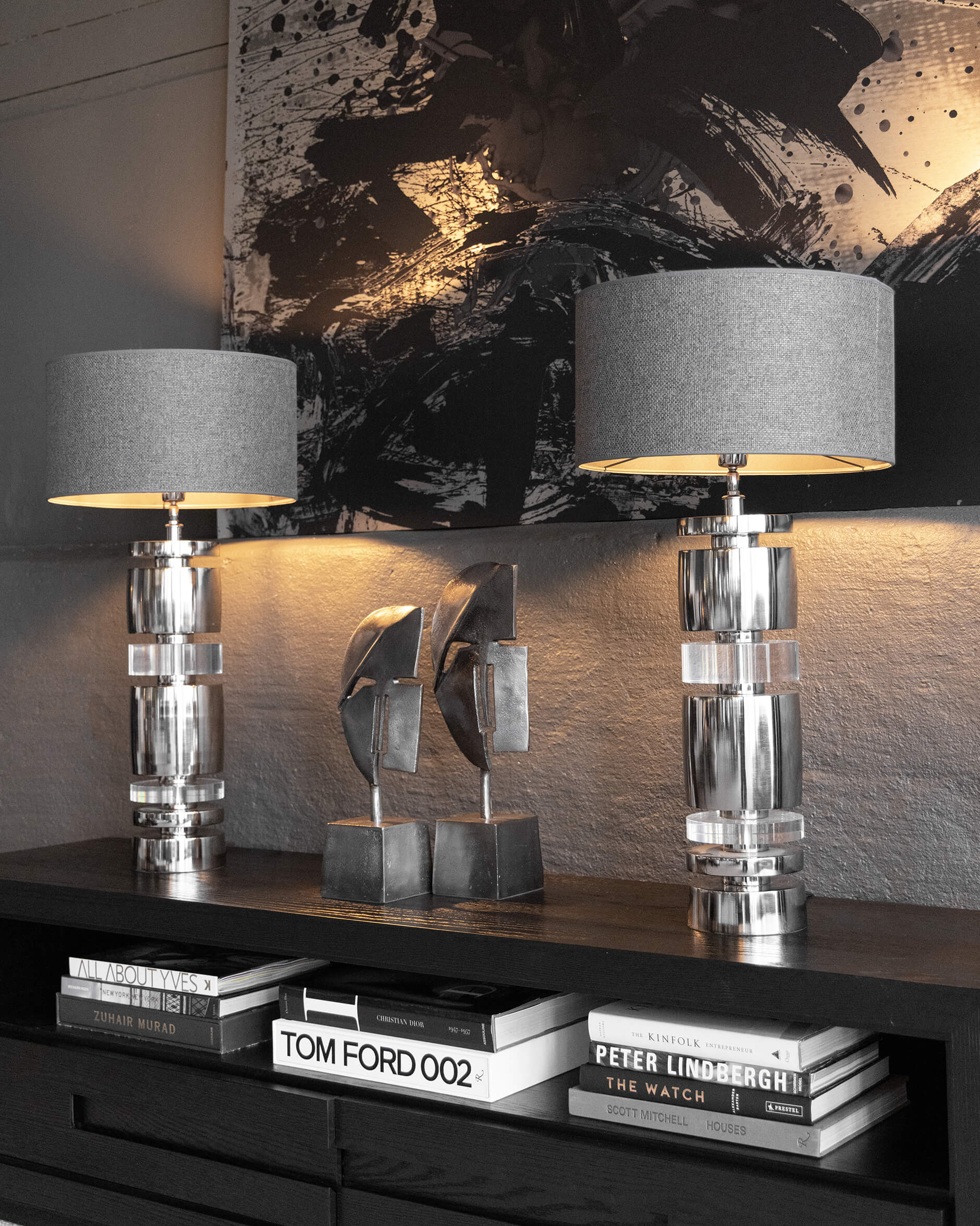 Armando plexi bordslampa svart nickel