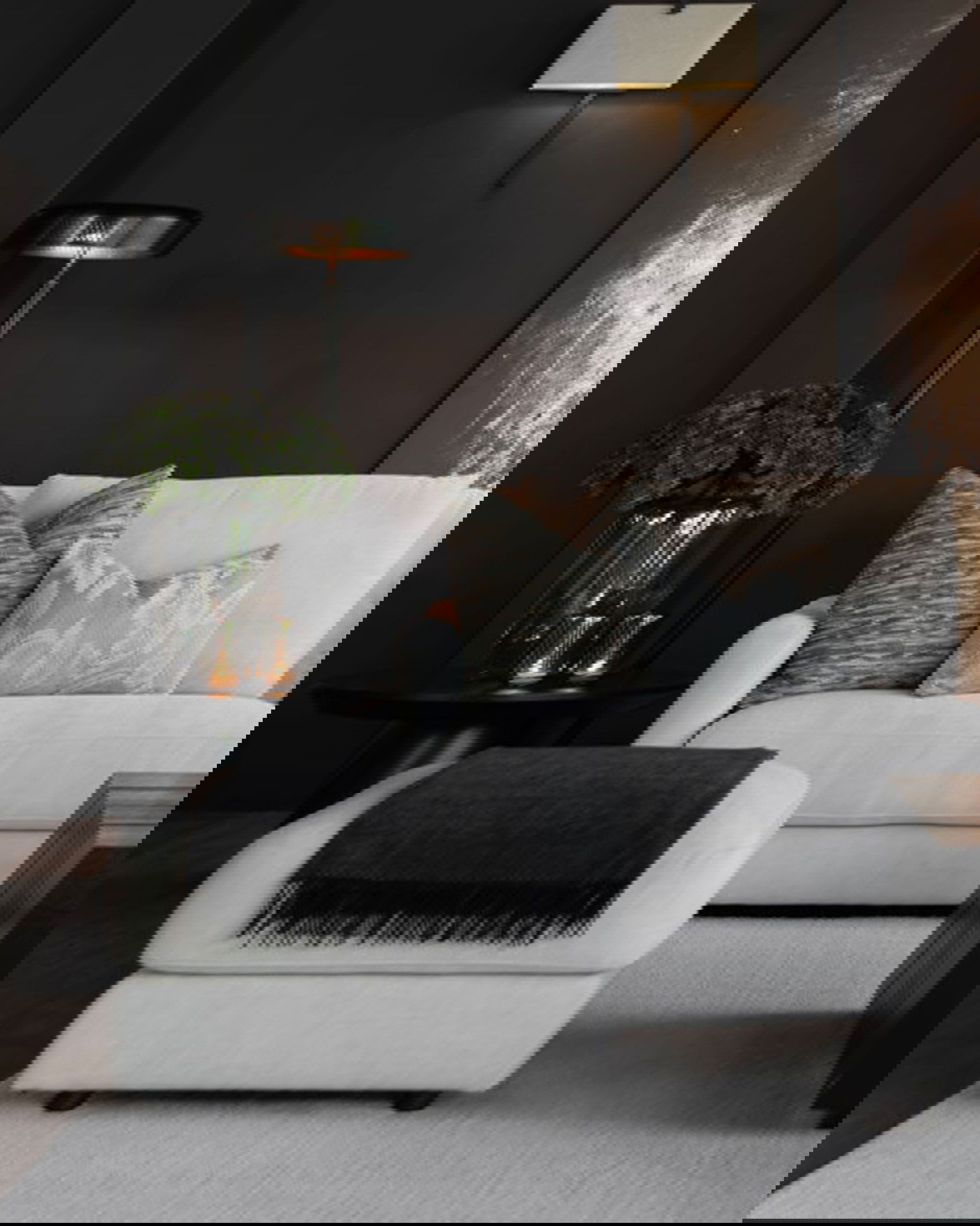 Reef candle holder smoke grey