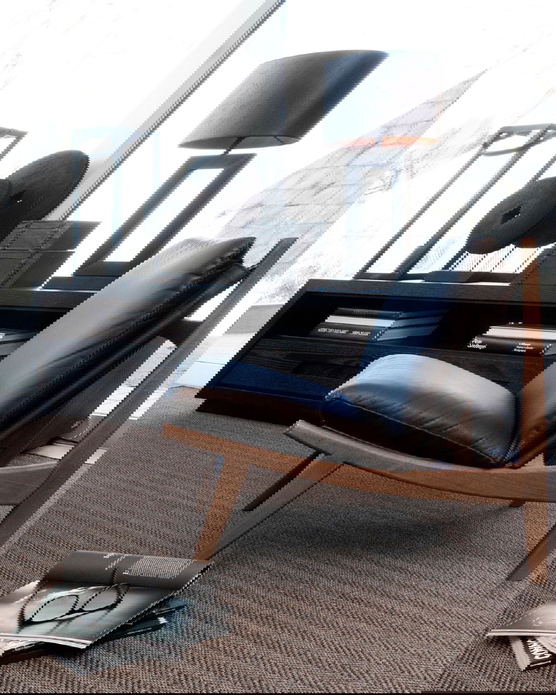 Troya dekoration svart