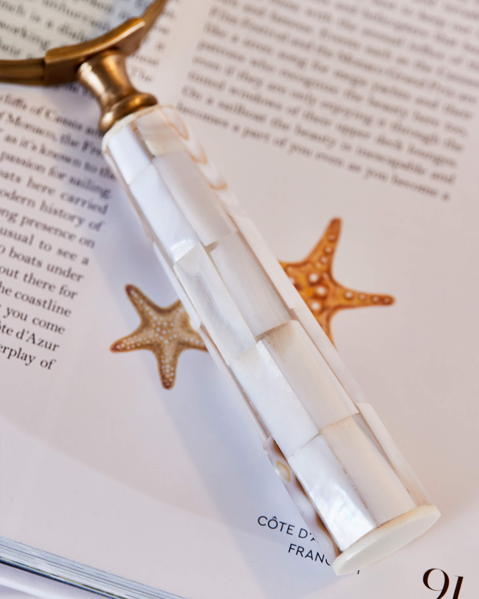 Jeanne-suurennuslasi, off-white