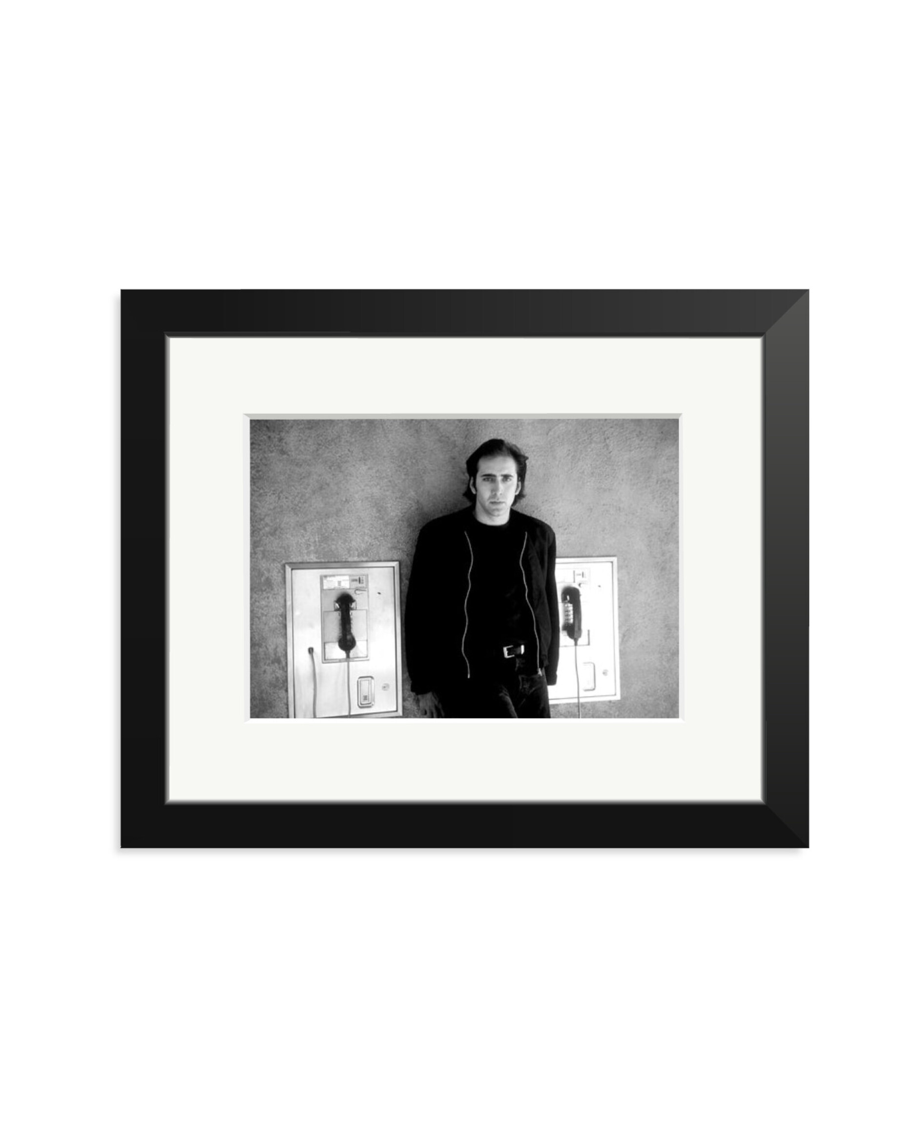 Cage at the Westwood Marquis Hotel Black / Small