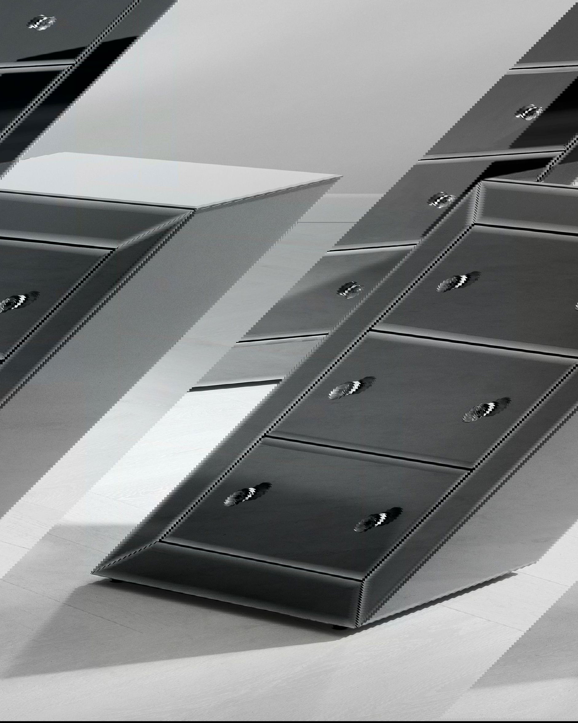 Brera sängbord svart OUTLET