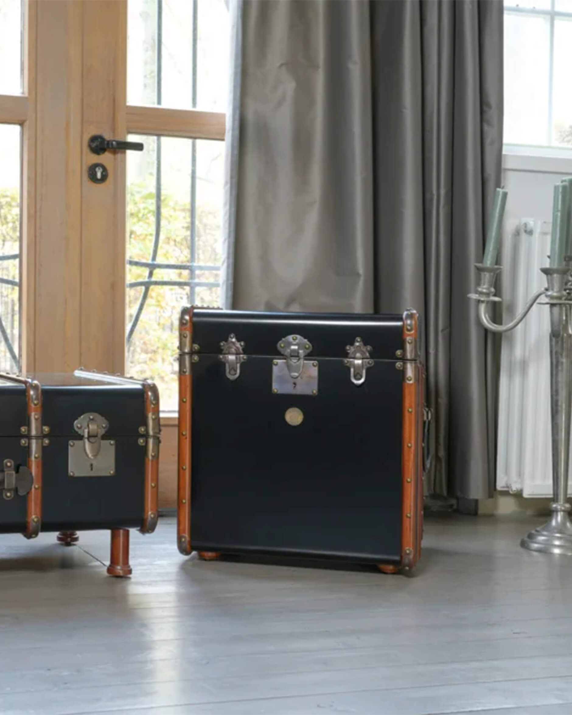 Stateroom sidobord svart