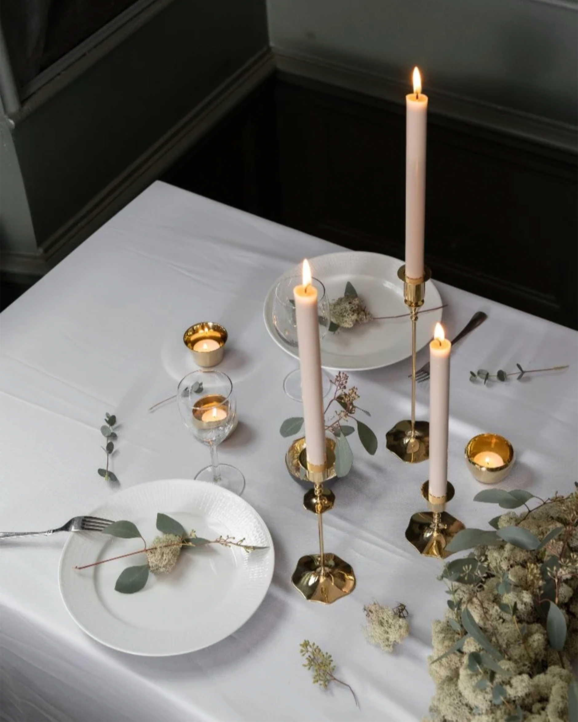 Veermakers Bluebell candlestick brass