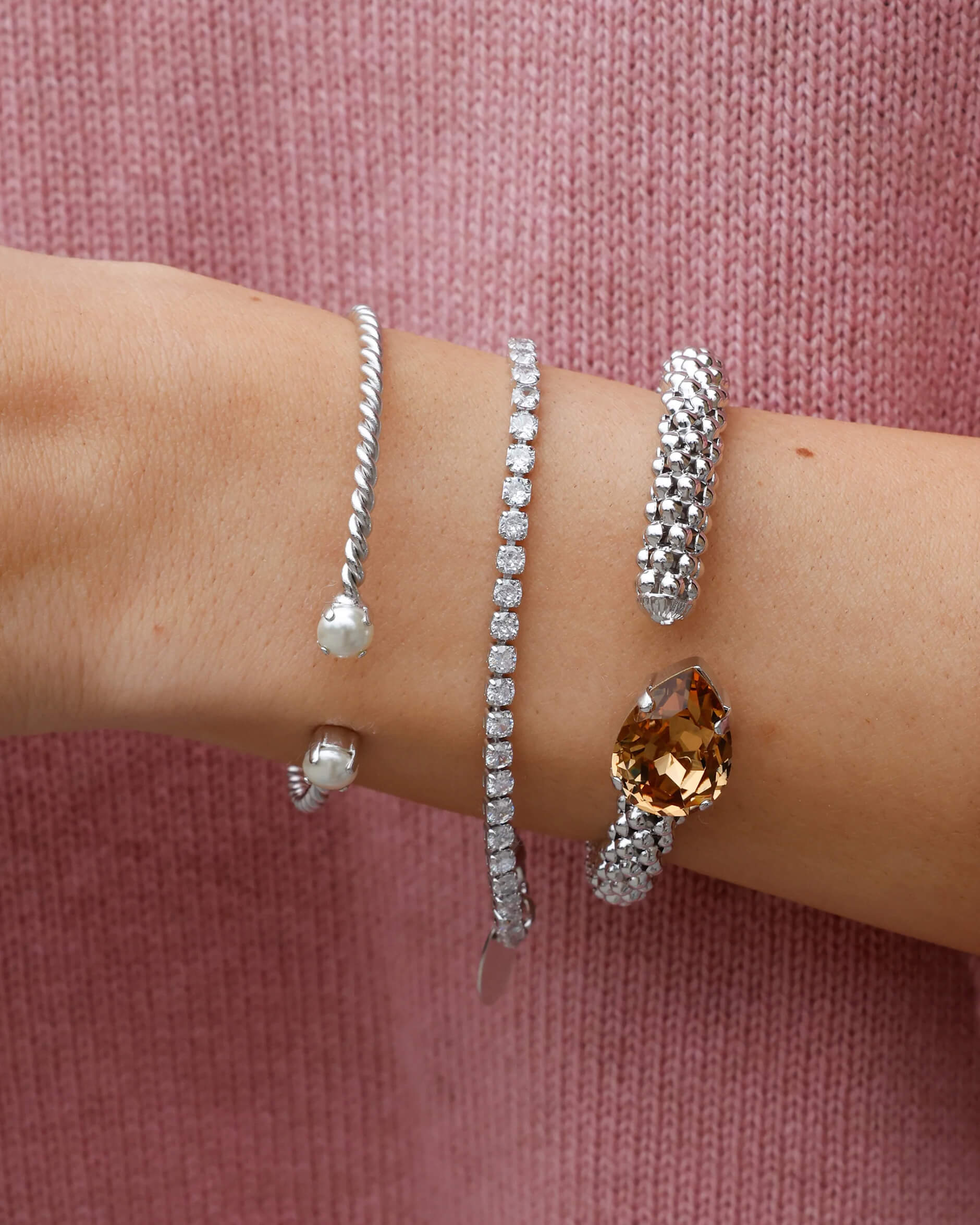 Mini Twisted armband pearl rhodium