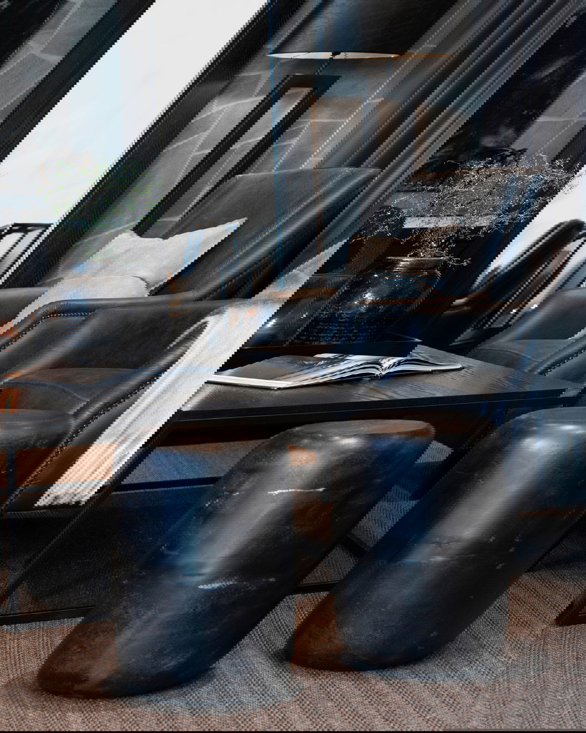 Lorenzo sidobord/pall svart