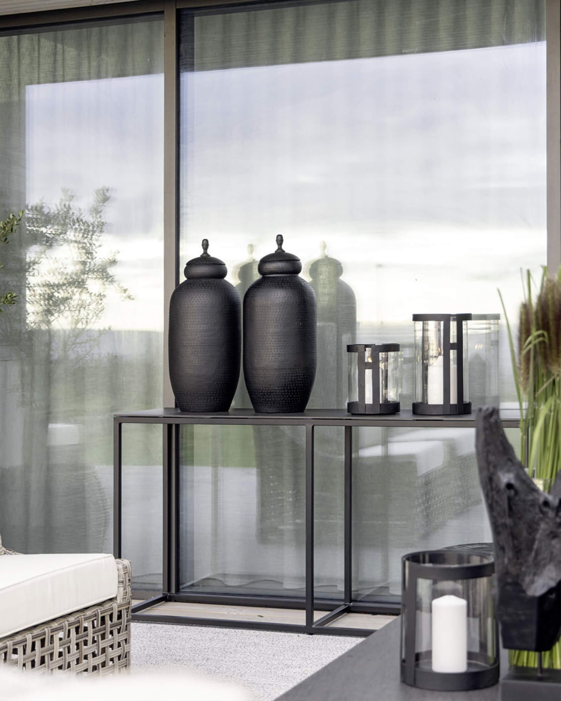 Romano konsolbord grafit