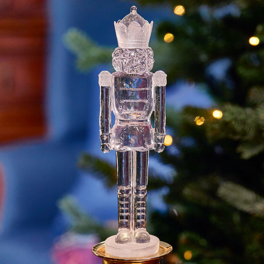 Cooper Nutcracker Transparent