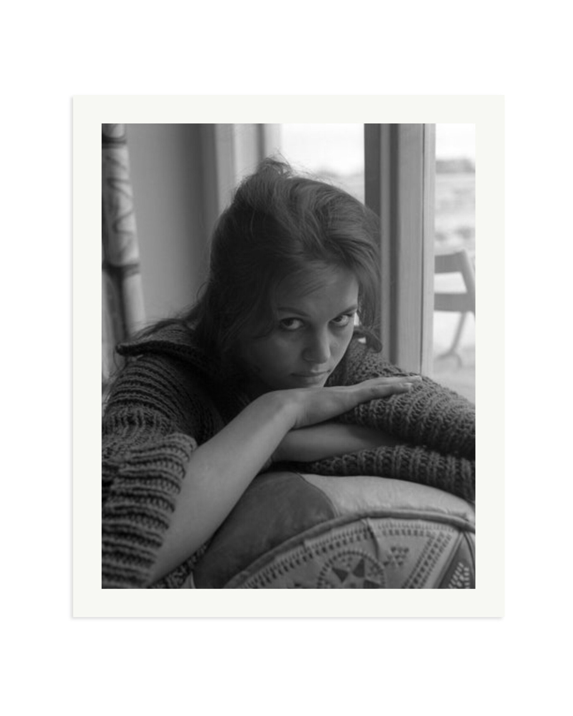 Claudia Cardinale Staring Print Only / XXL