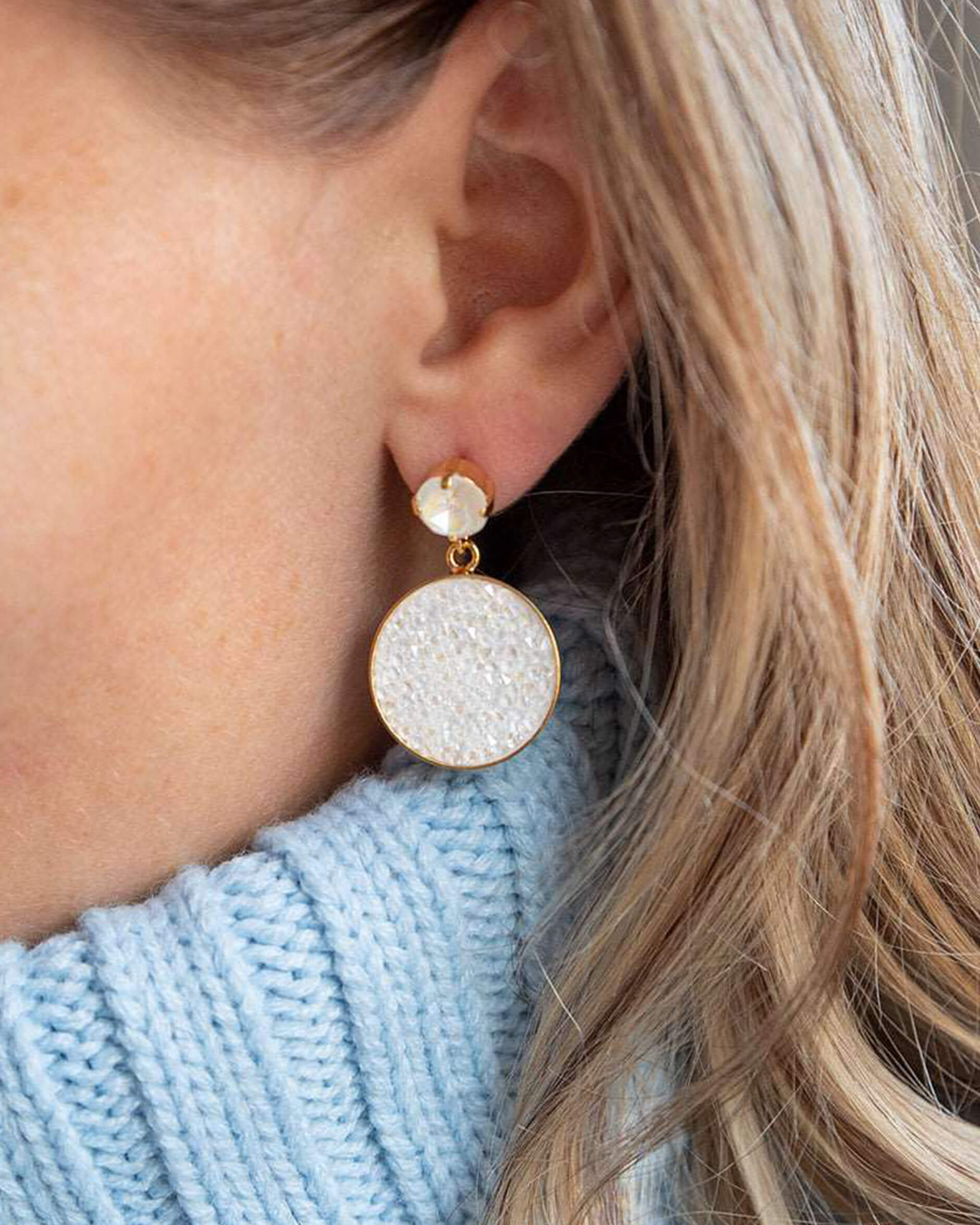 Chloe örhängen light delite