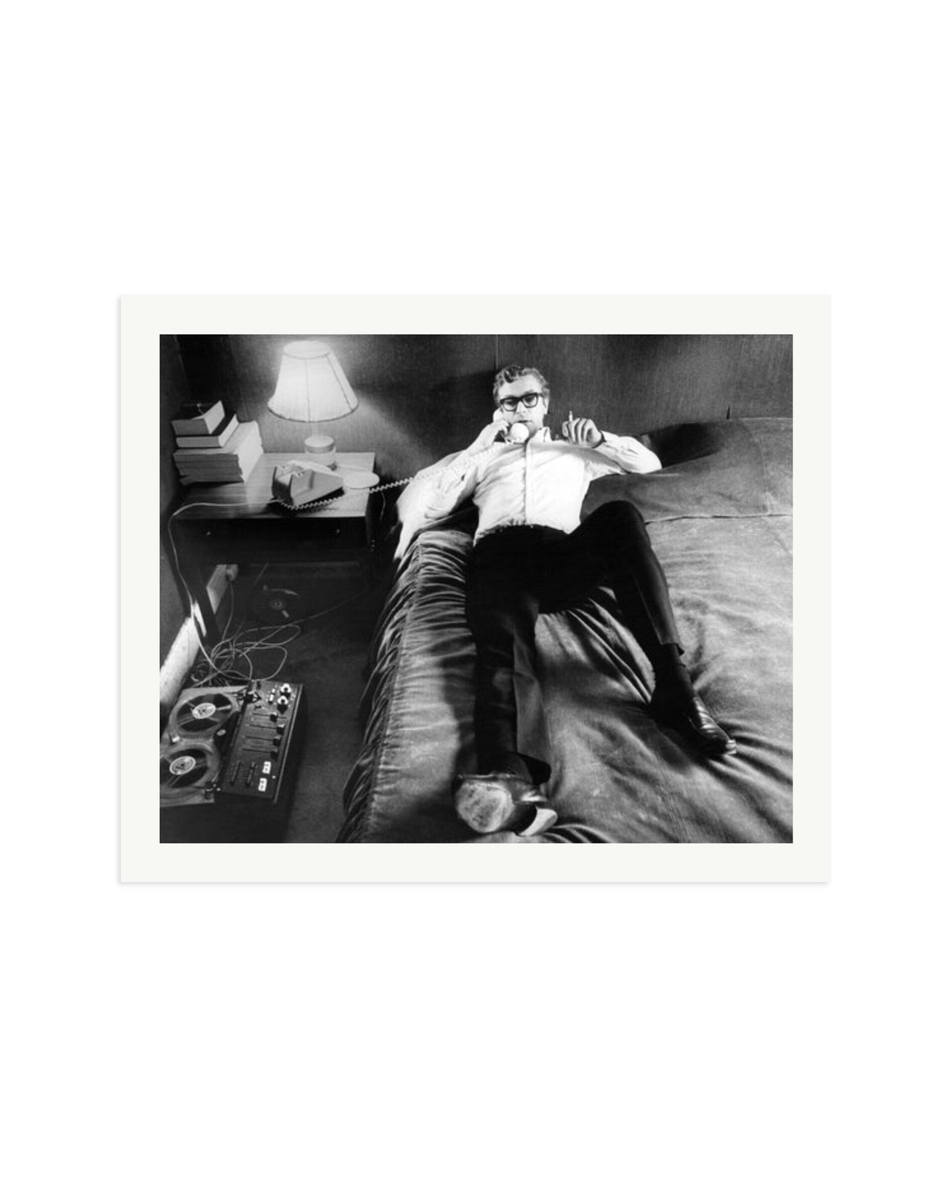 Caine on the phone Print Only / XXL
