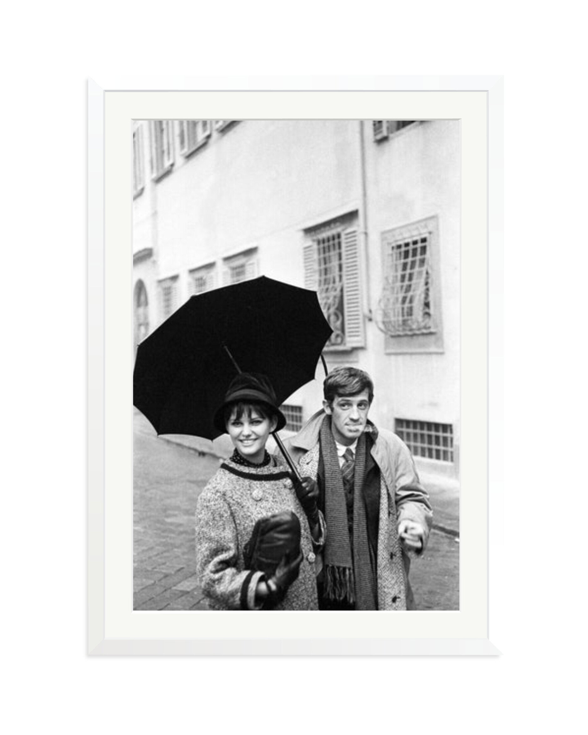 Claudia Cardinale and Jean Paul Belmondo White / XXL