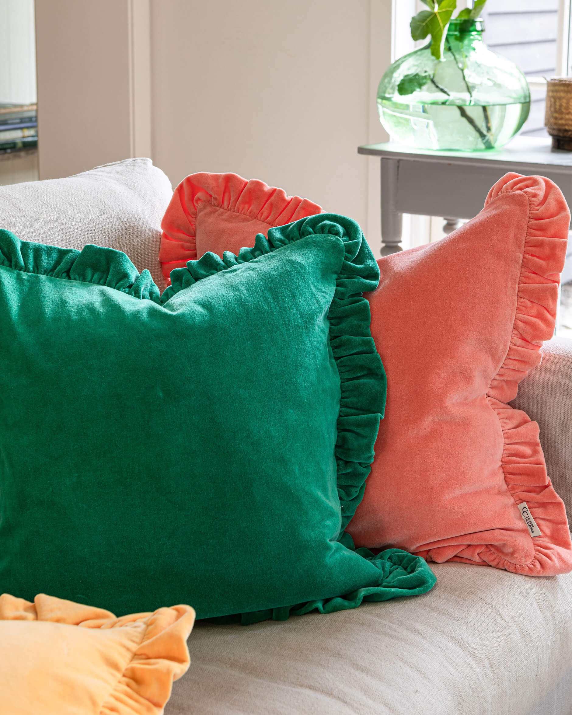 Frilled kuddfodral skogsgrön