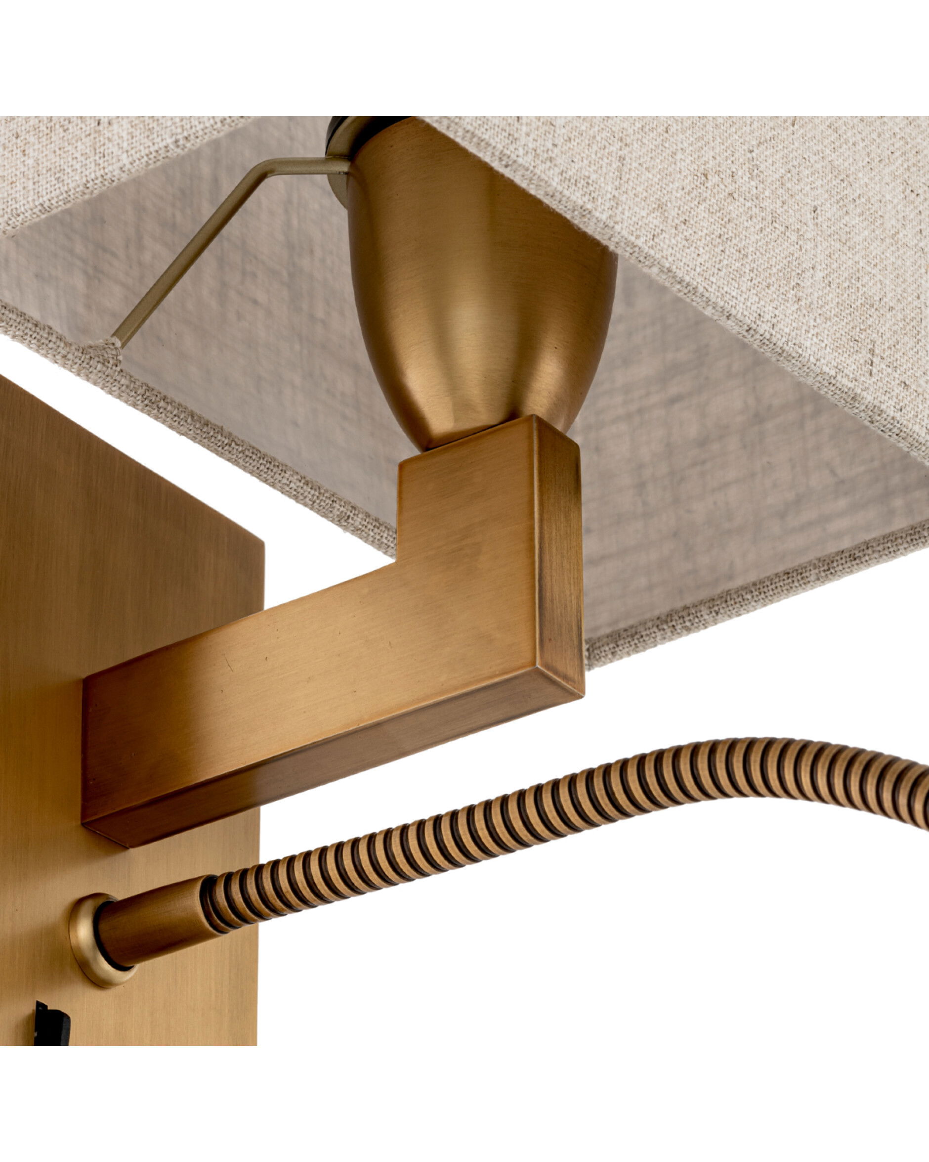 Reading vägglampa antik mässing