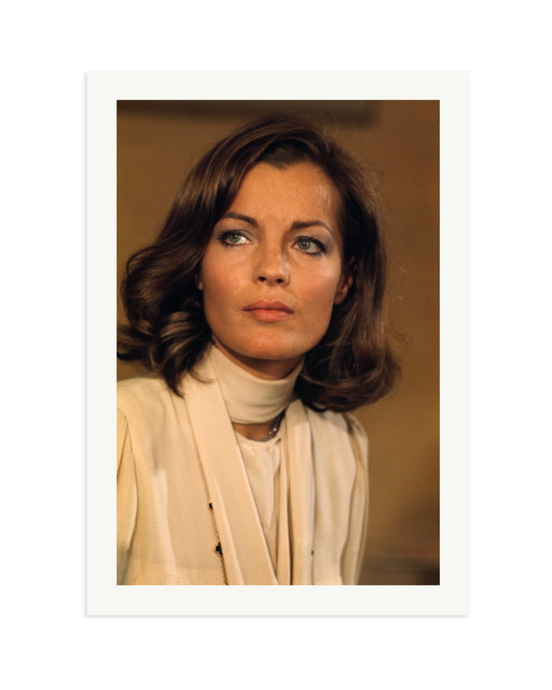 Romy in Paris Print Only / XXL