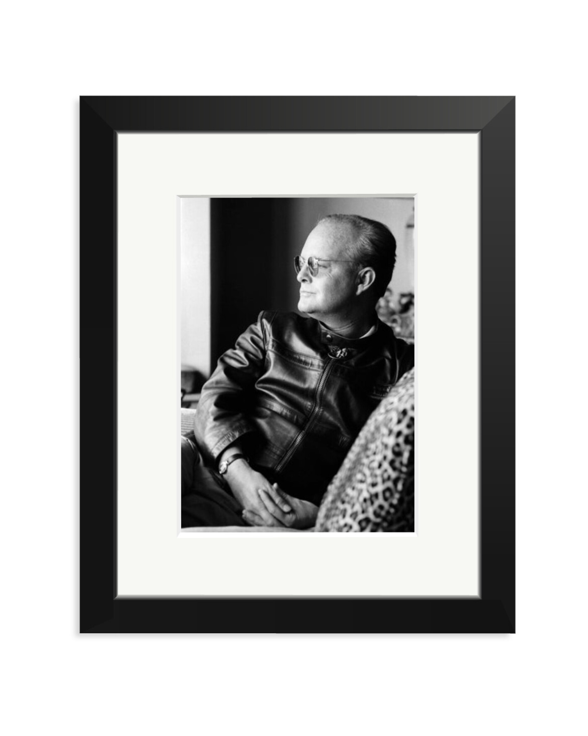 Truman Capote 1969 Black / Small