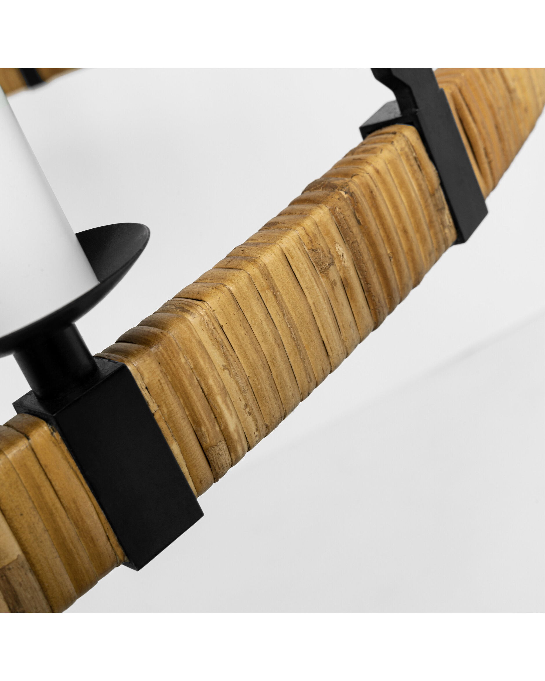 Darlana wrapped taklampa rund aged iron L