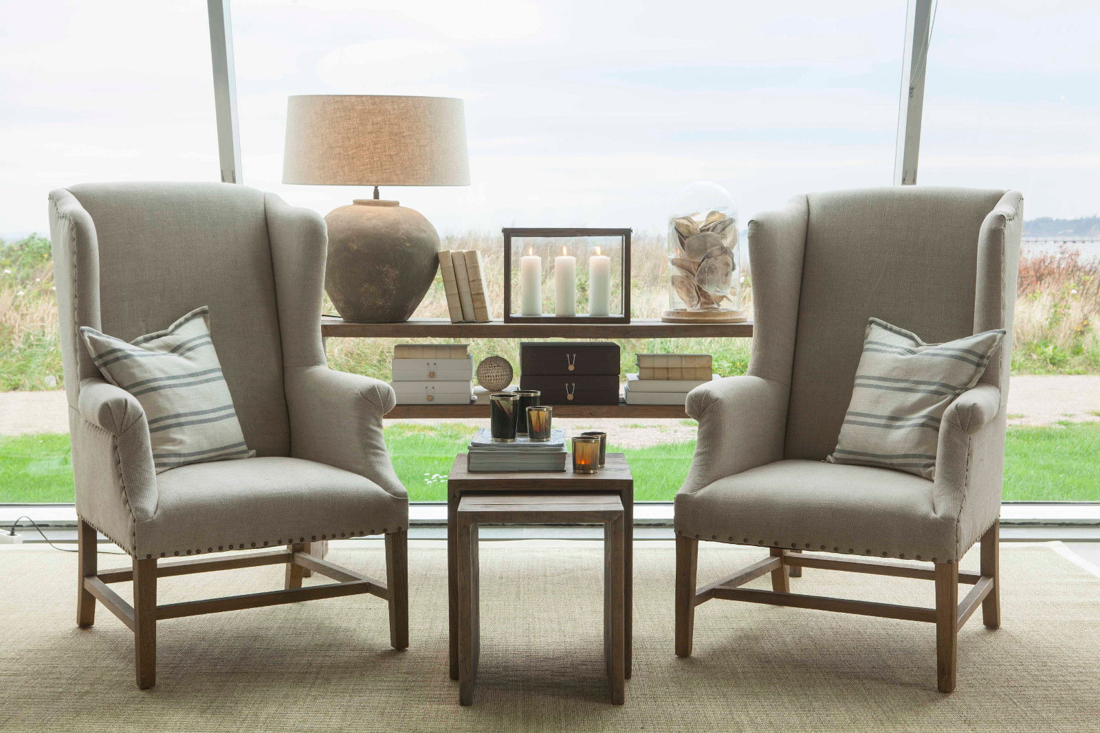 Luton öronlappsfåtölj linne sand