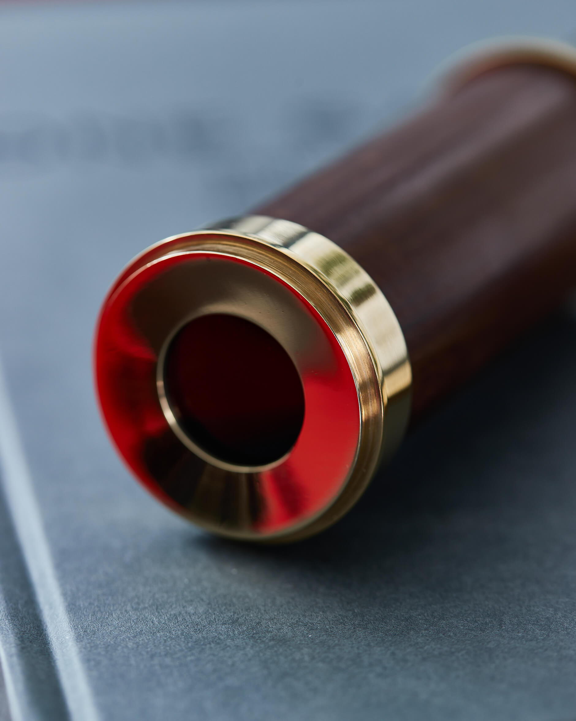 Officer's kikare mässing