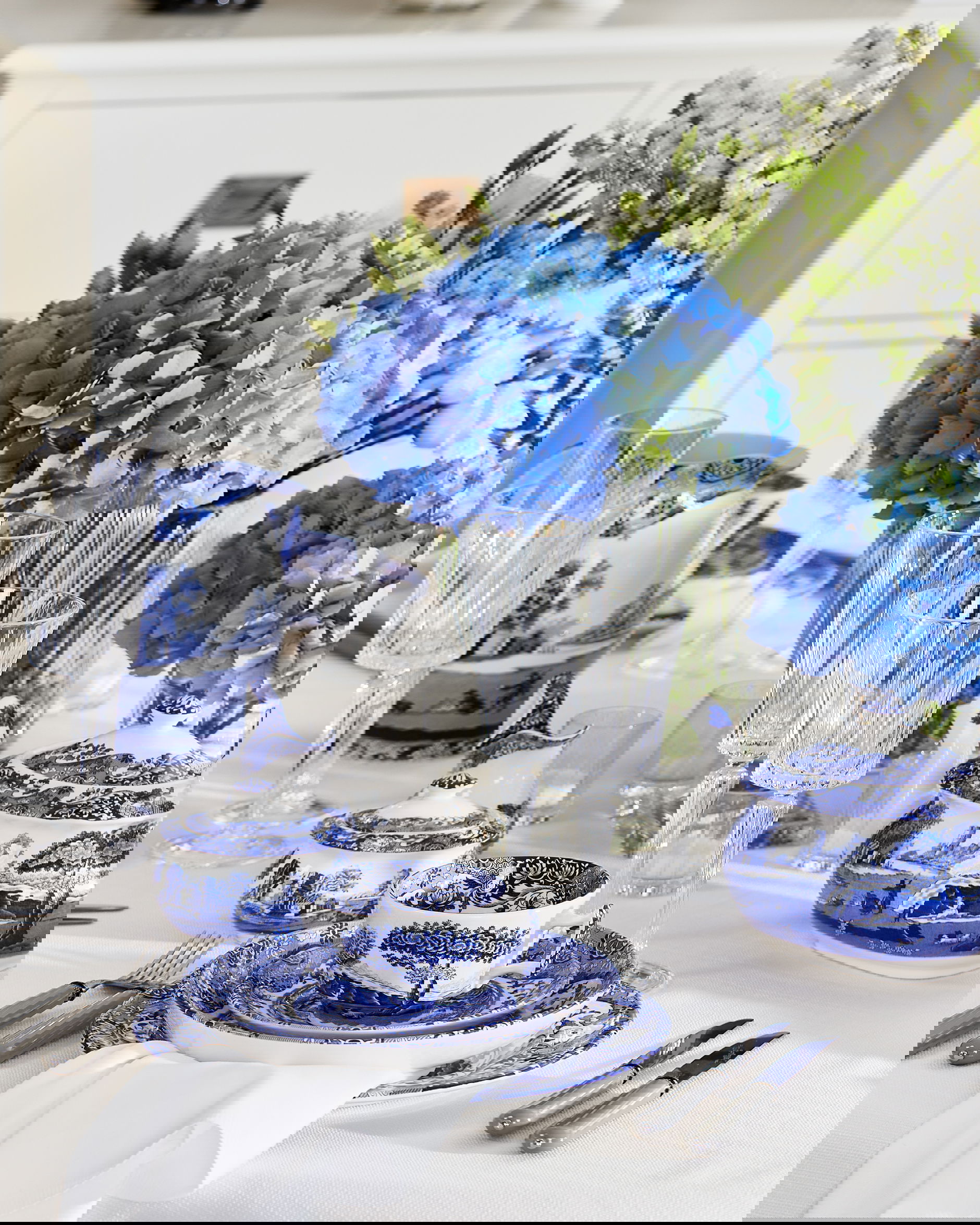 Blue Italian tallrik blå/vit