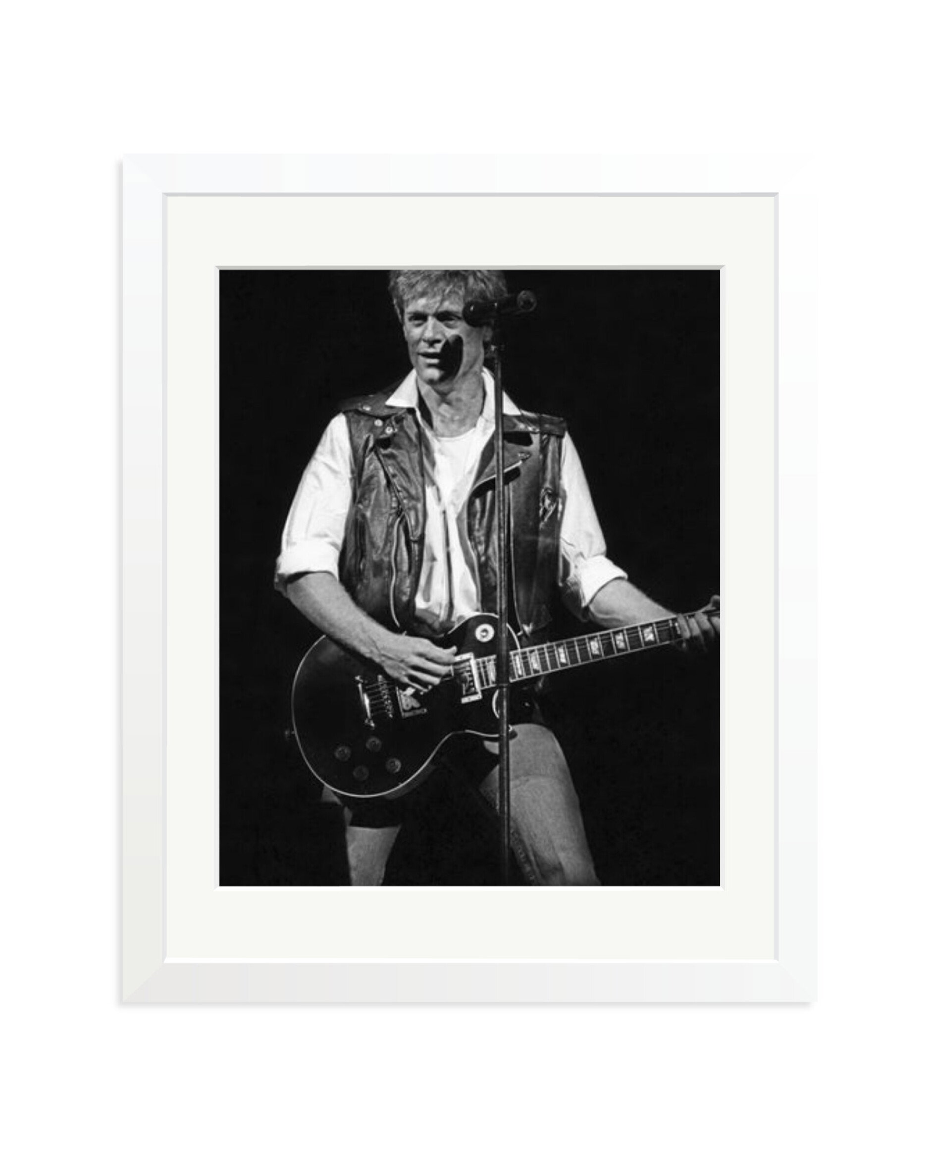 Bryan Adams in Cleveland White / Medium
