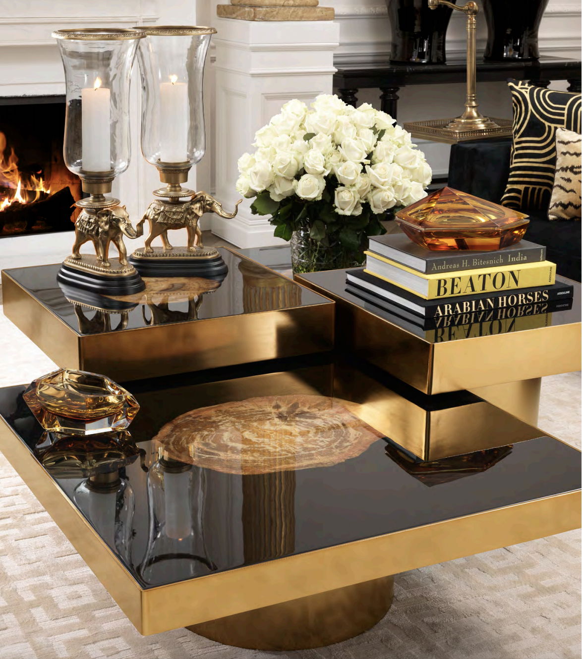 Villièrs Coffee Table Gold
