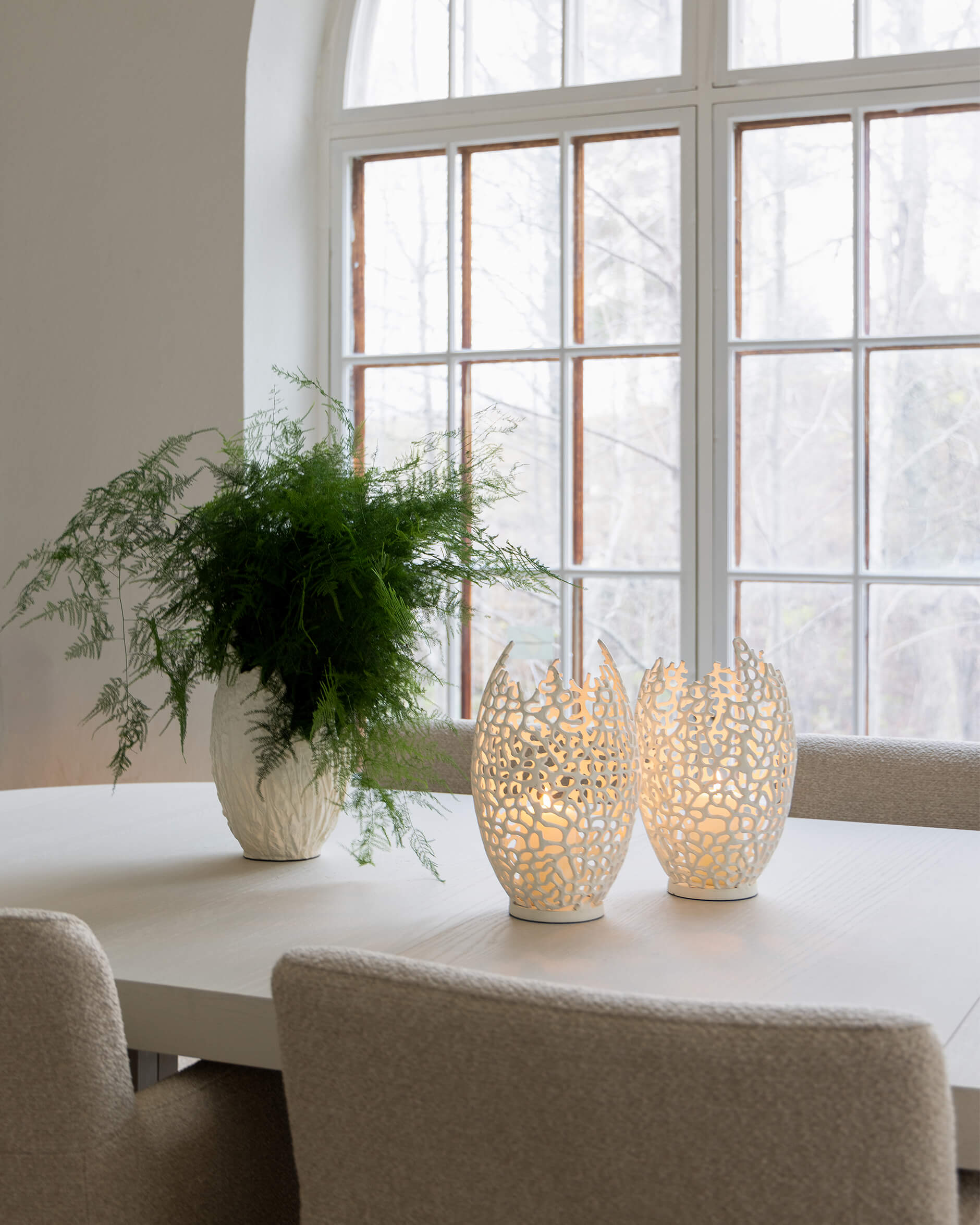 Bari Candle Holder Ivory OUTLET