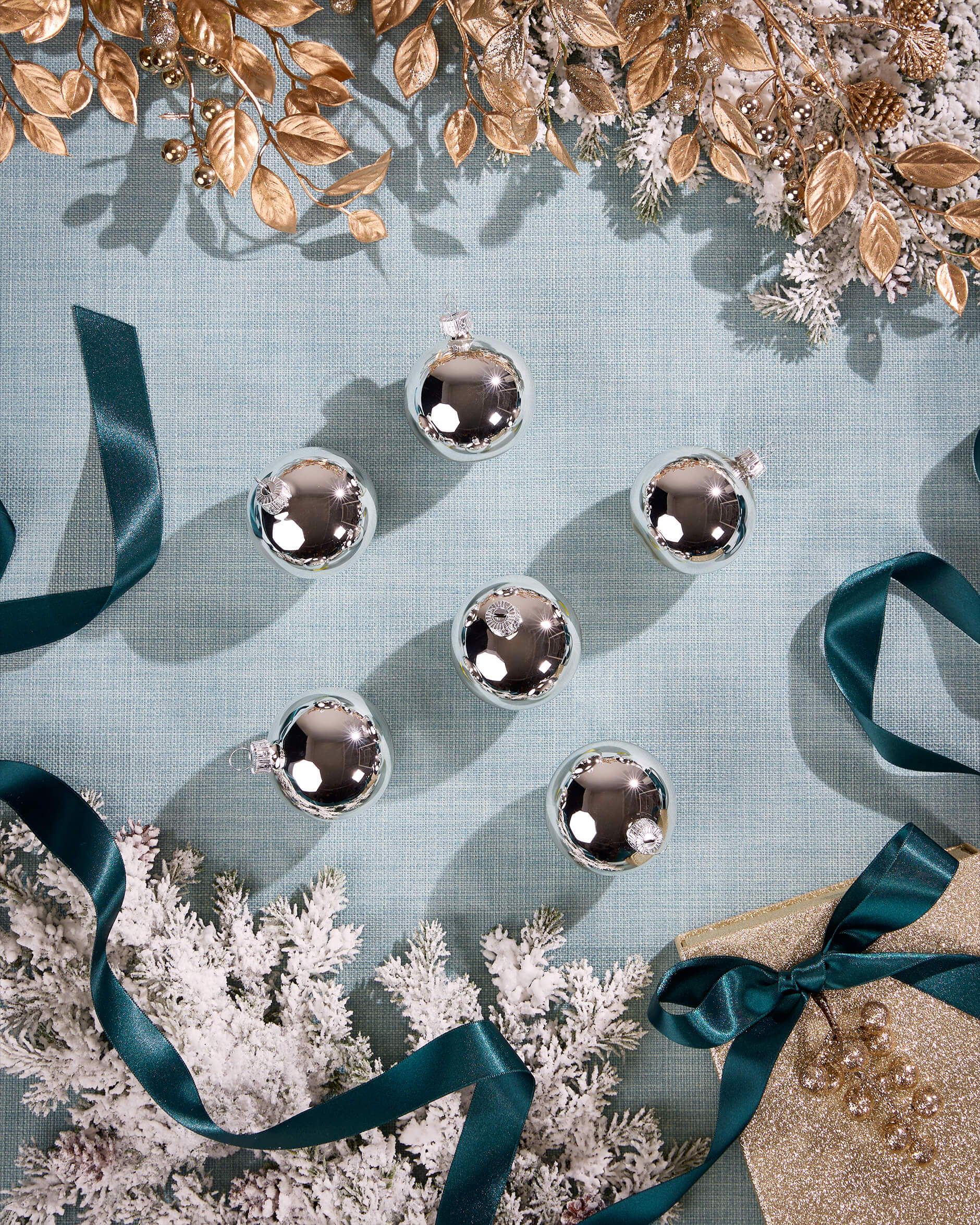 Esther-joulupallo hopea 6-kpl