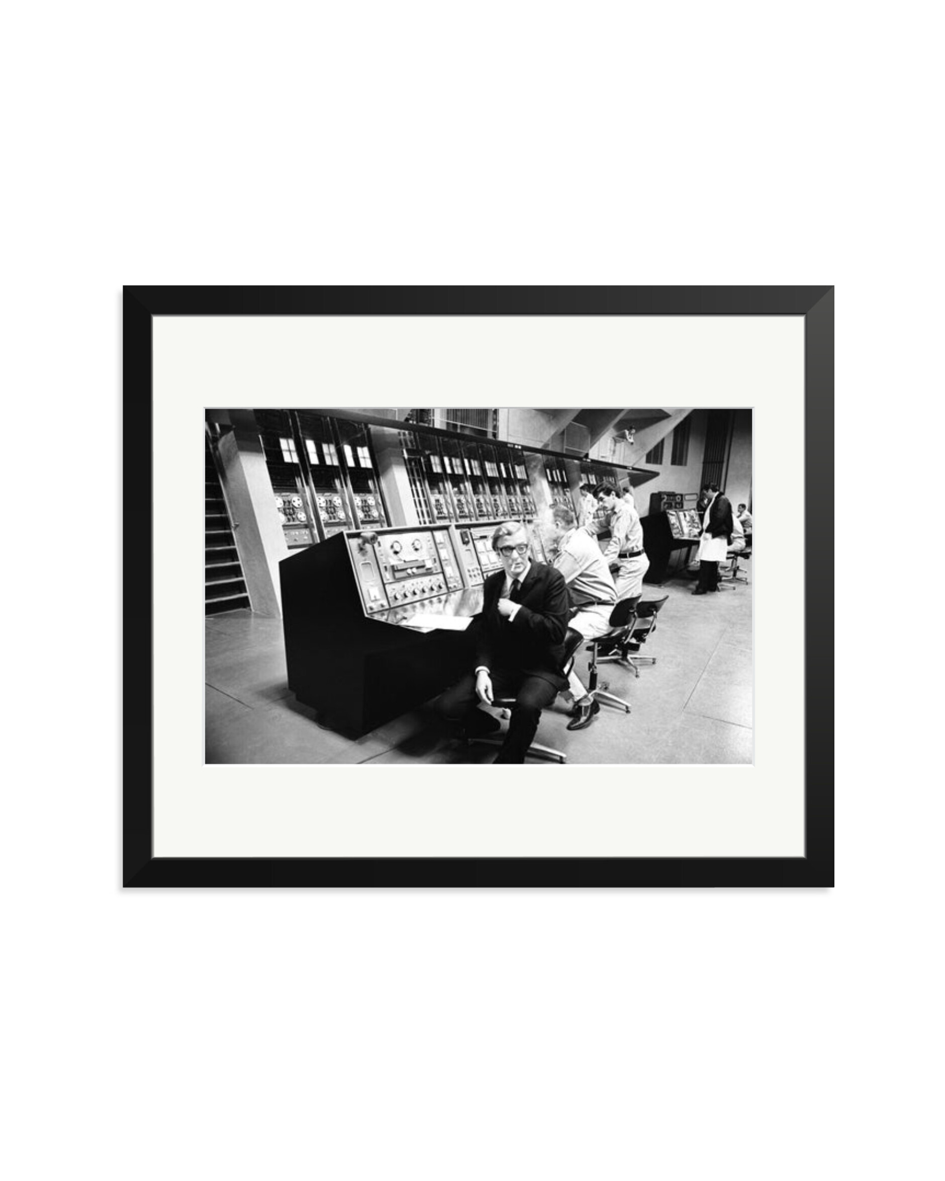 Michael Caine in "Billion Dollar Brain" Black / Large