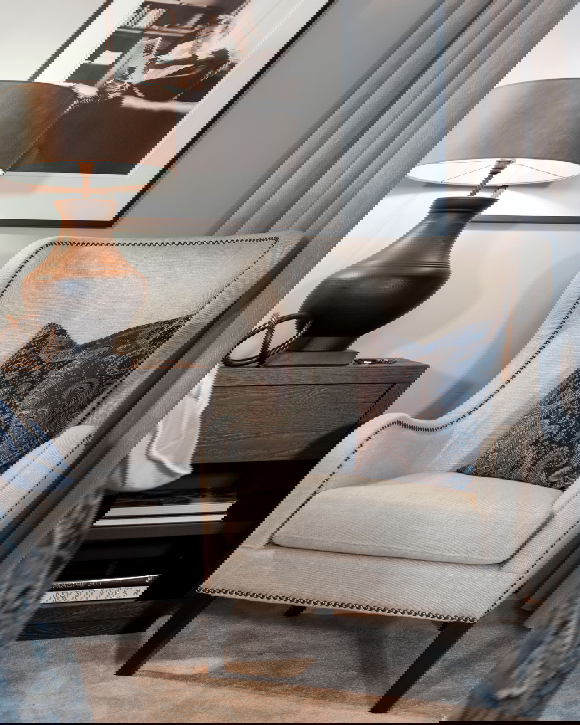 Bergamo bordslampa svart