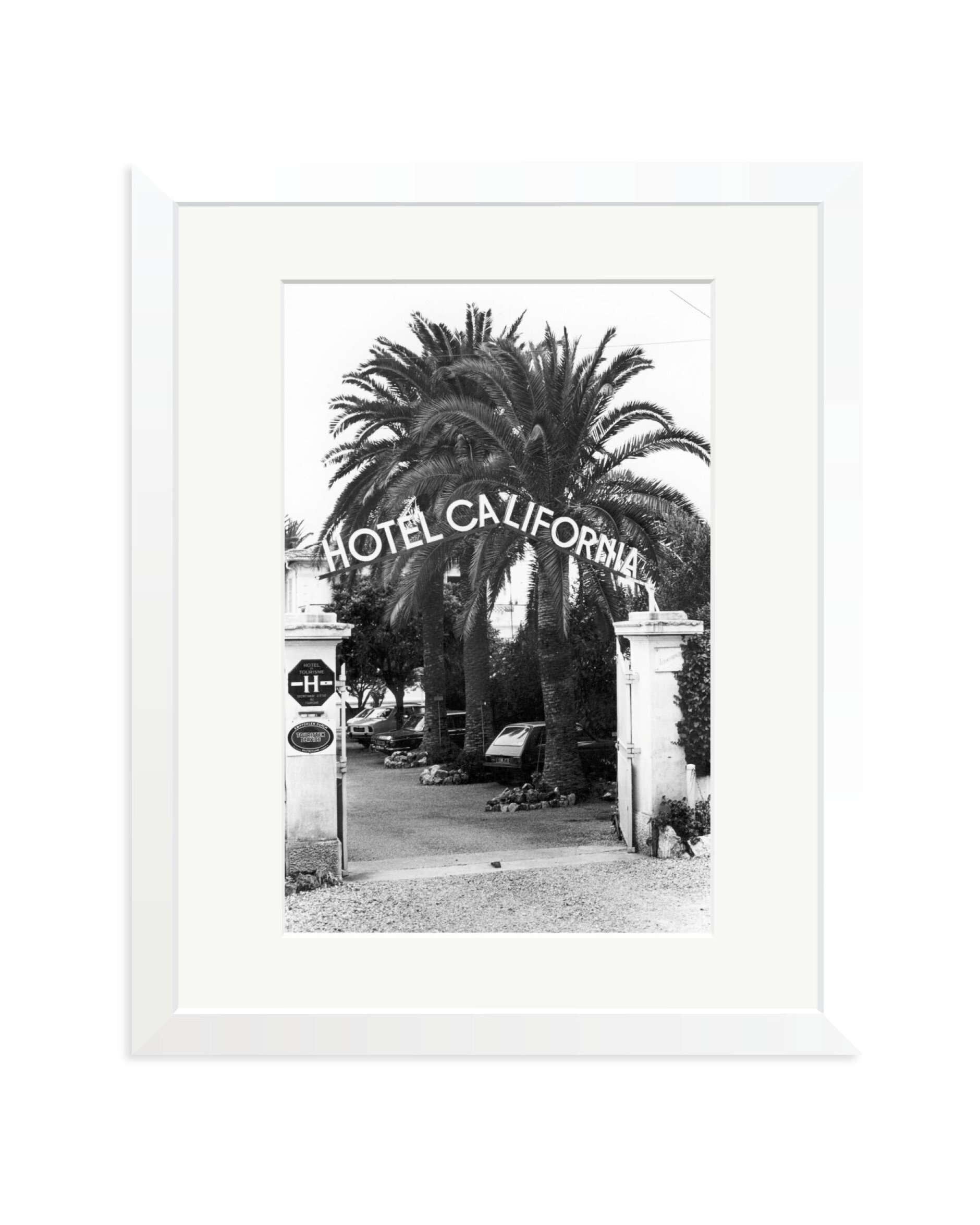 Hotel California White / Medium