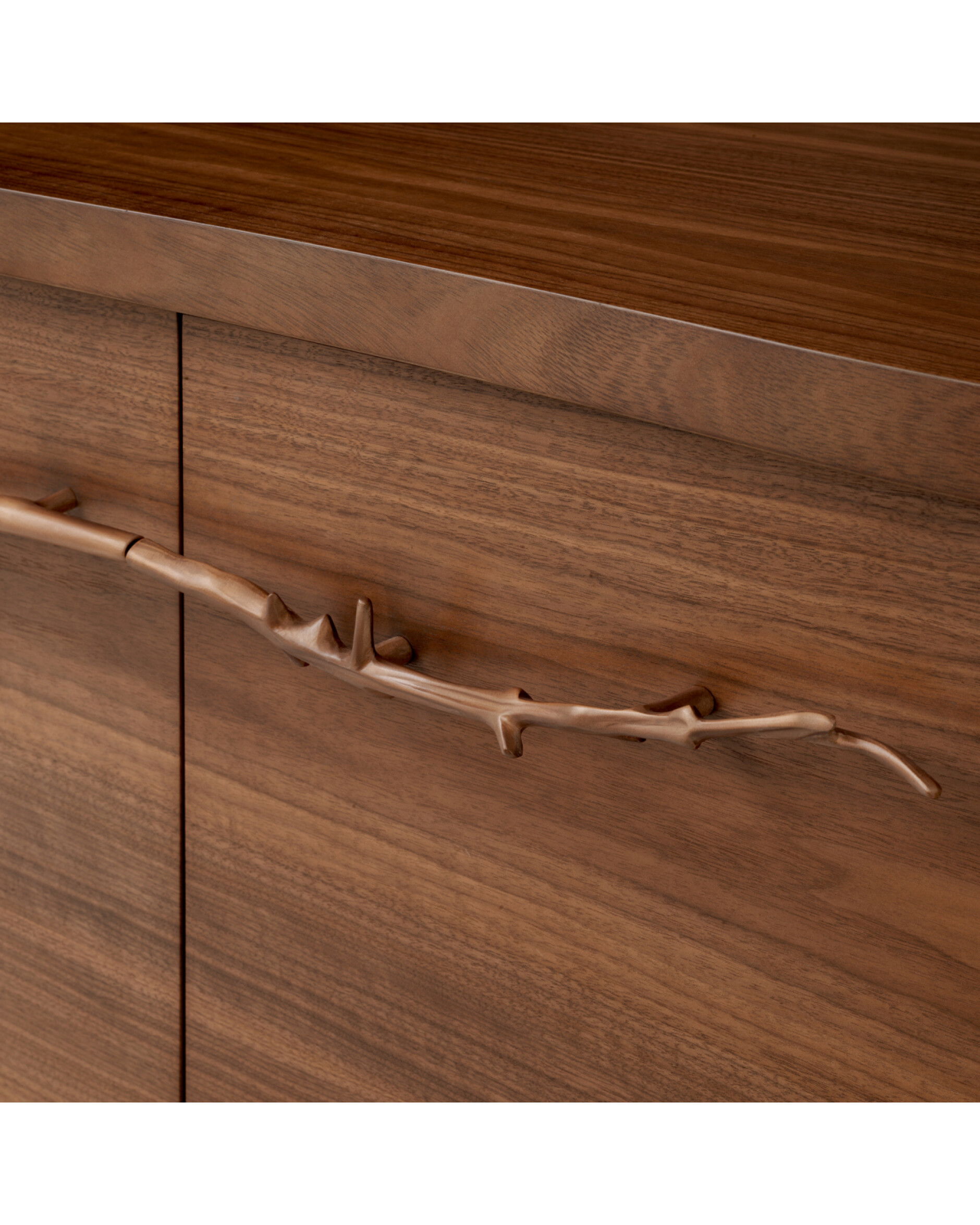 Charford bokhylla valnöt